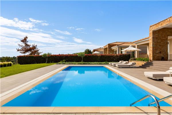 Royal Villa 2-Bedroom Private Pool