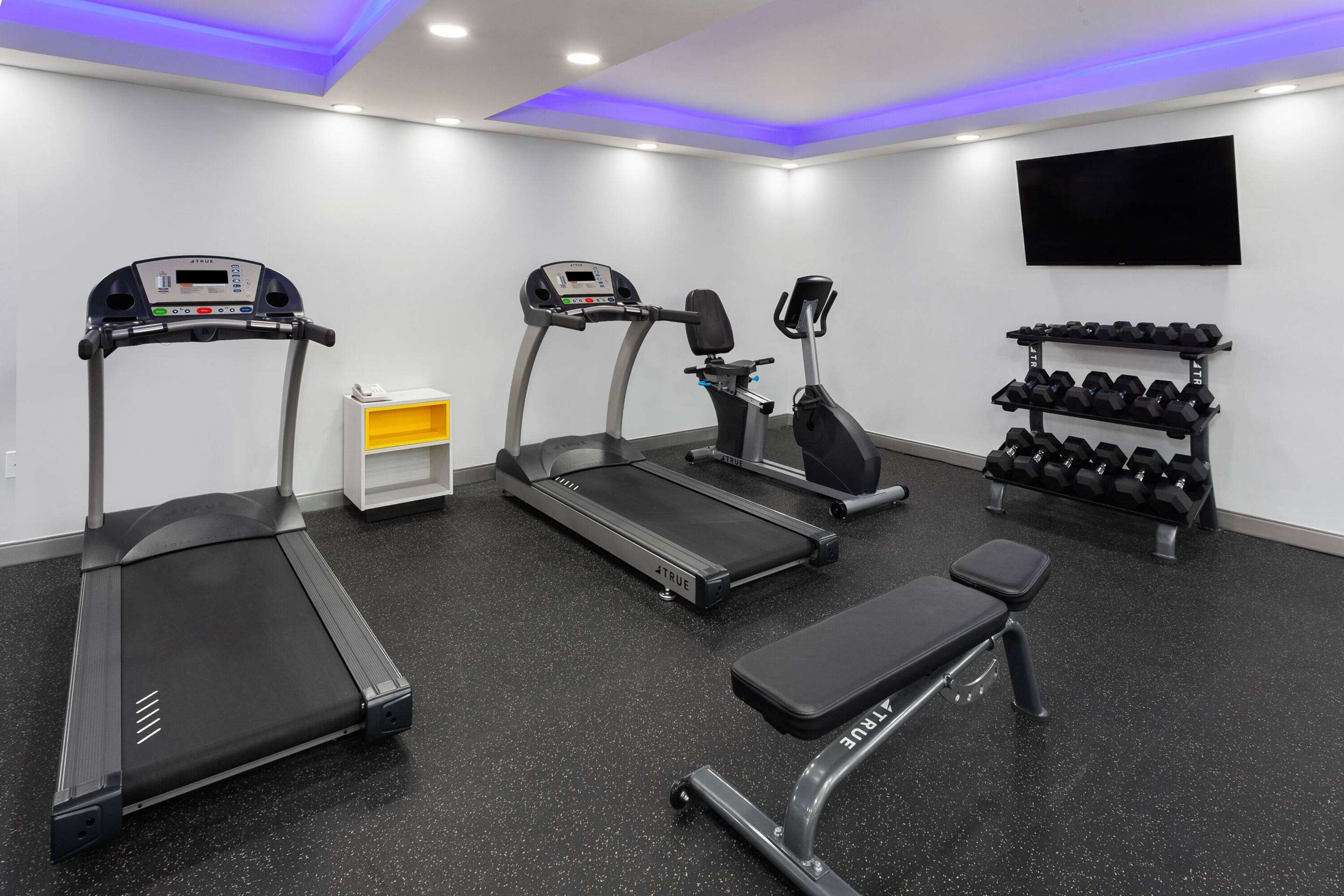 Health club fitness center gym | Super 8 By Wyndham Baltimore Northwest