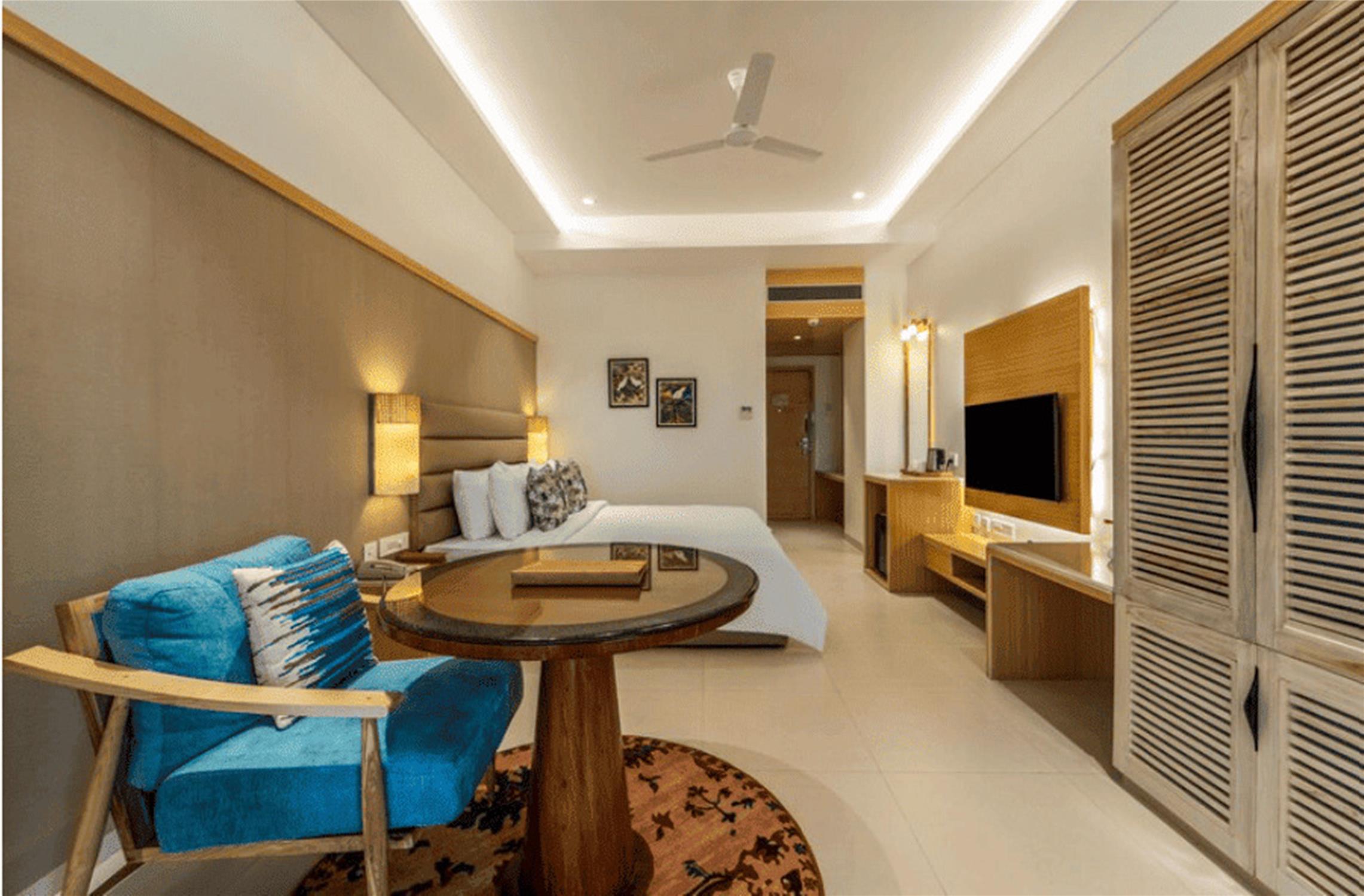 EXECUTIVE ROOM Shyama Sarovar Portico Orai