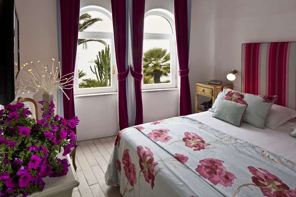 Guest Room,Suite,On-Site