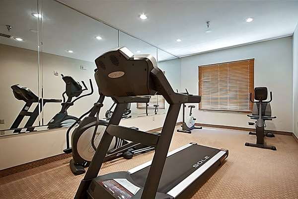 Fitness/ Exercise Room - Quality Suites Airport Indianapolis - I-74 & I-465, Exit 13