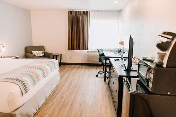  - Maverick Hotel Eugene