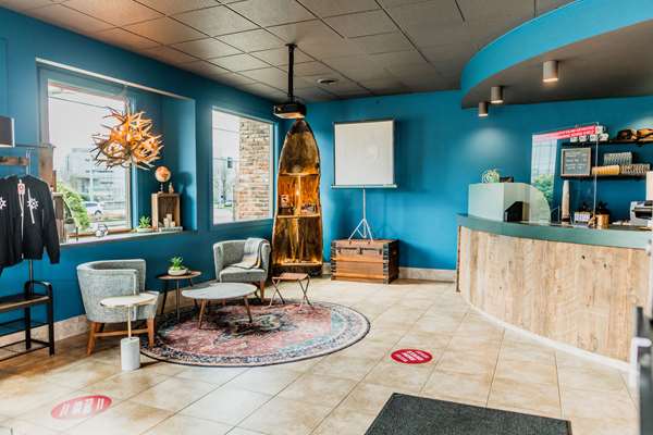  - Maverick Hotel Eugene