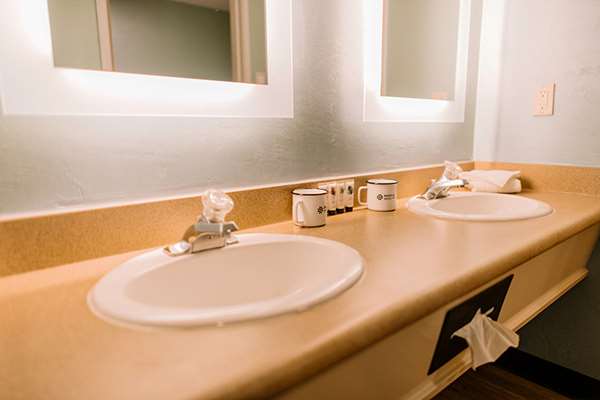 Suite - Maverick Hotel Eugene