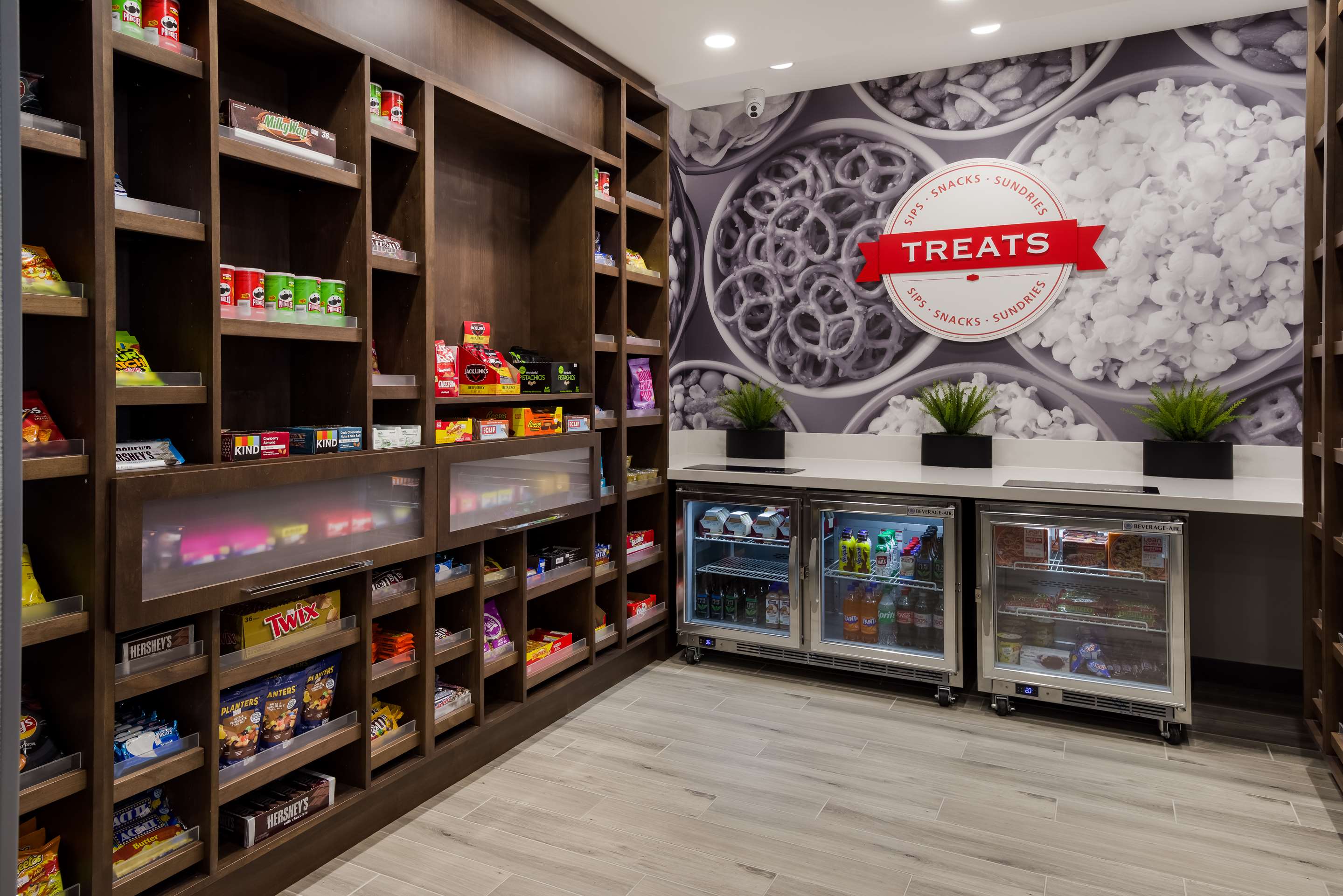 Restaurant | Hampton Inn Concord