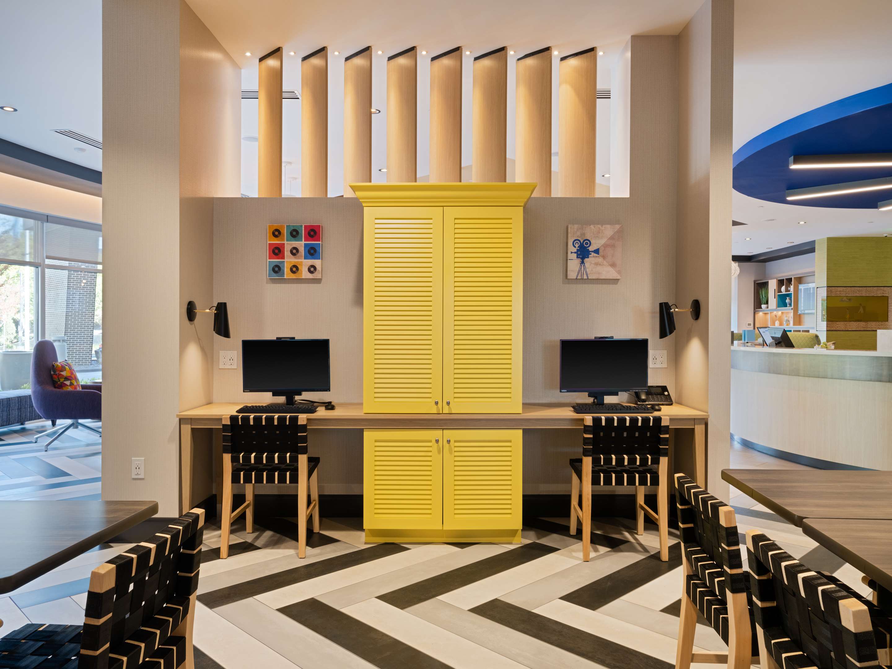Business Center | Home2 Suites By Hilton Atlanta Airport College Park