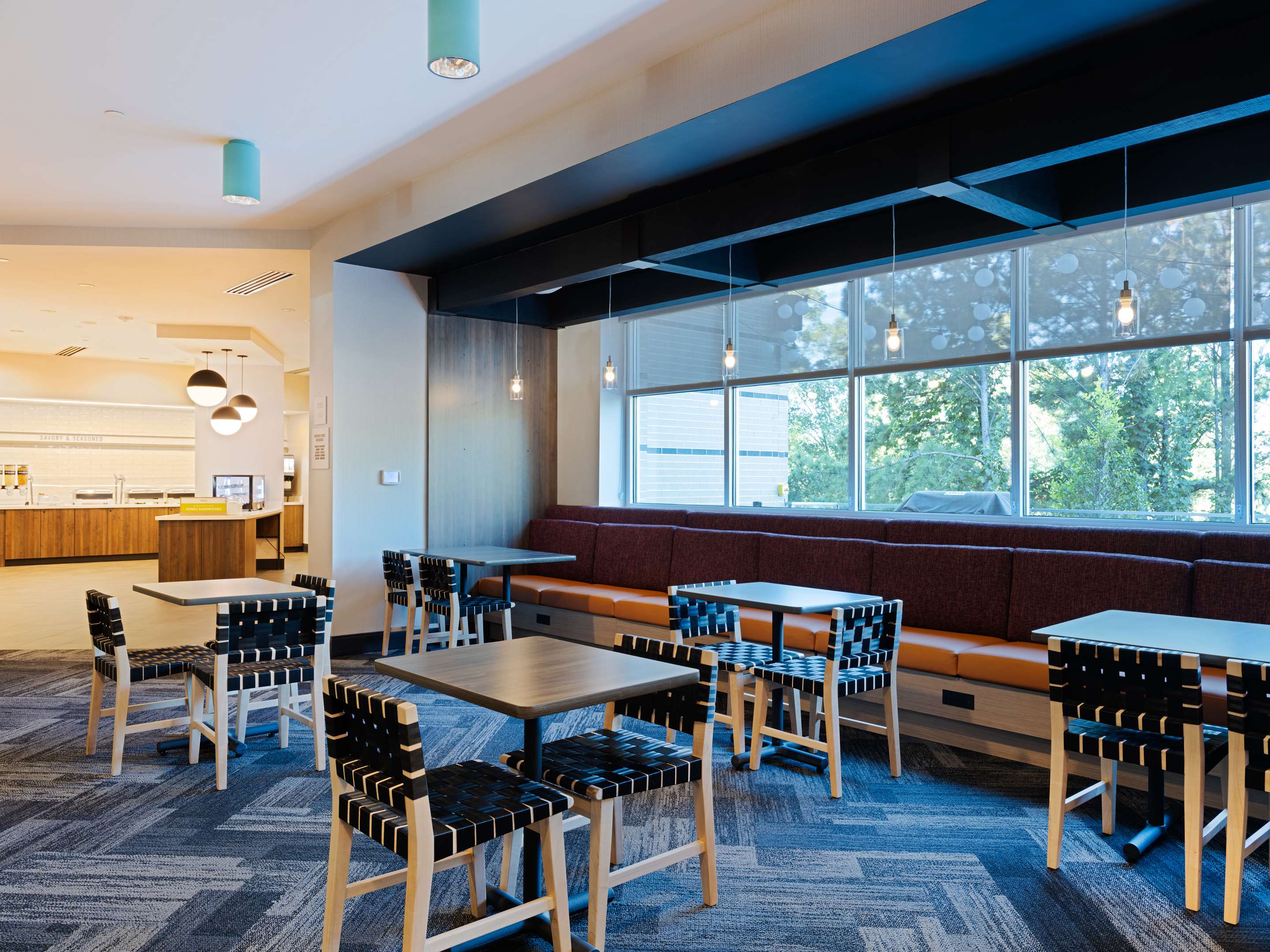 Breakfast Area | Home2 Suites By Hilton Atlanta Airport College Park