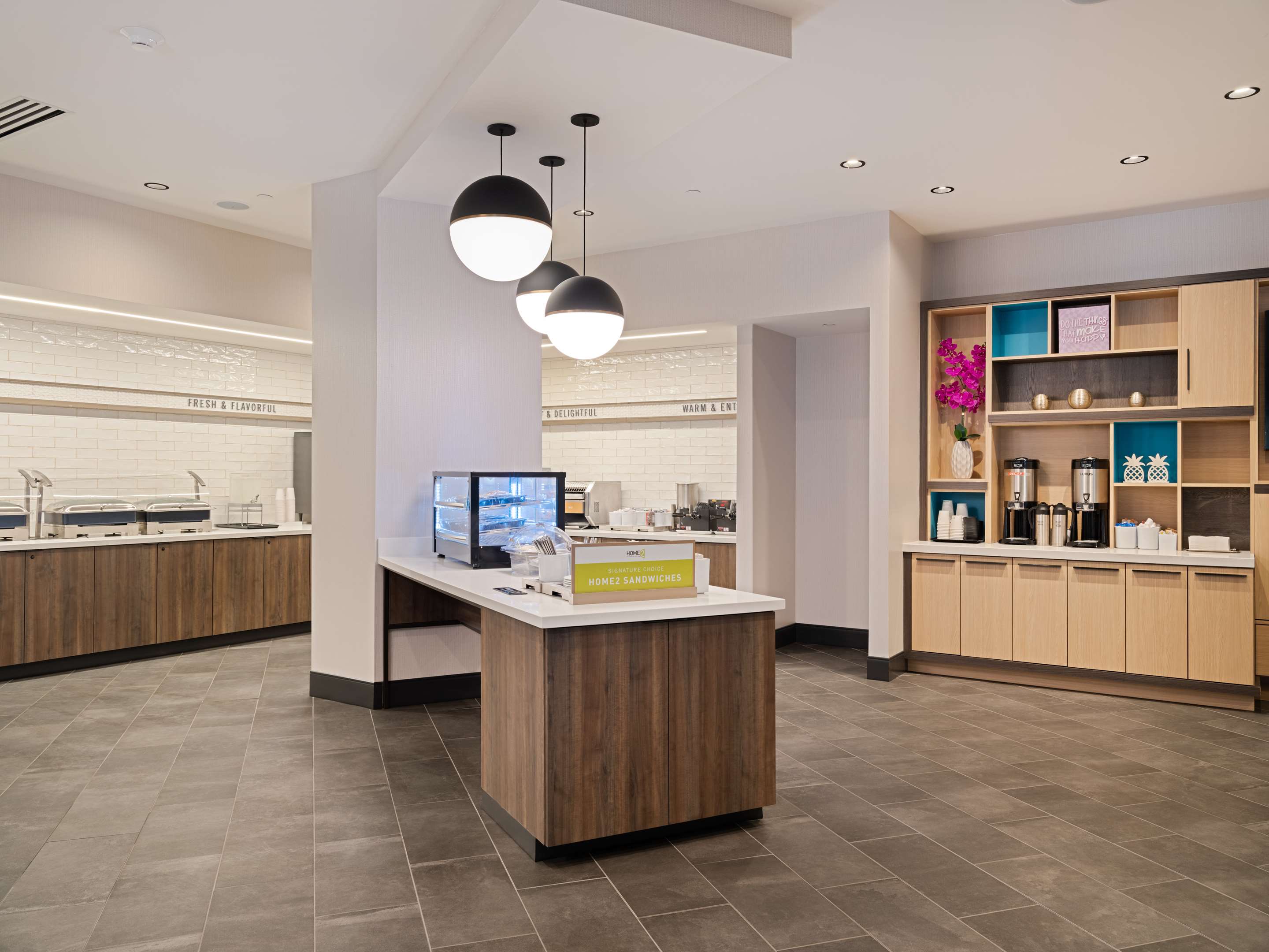 Breakfast Area | Home2 Suites By Hilton Atlanta Airport College Park