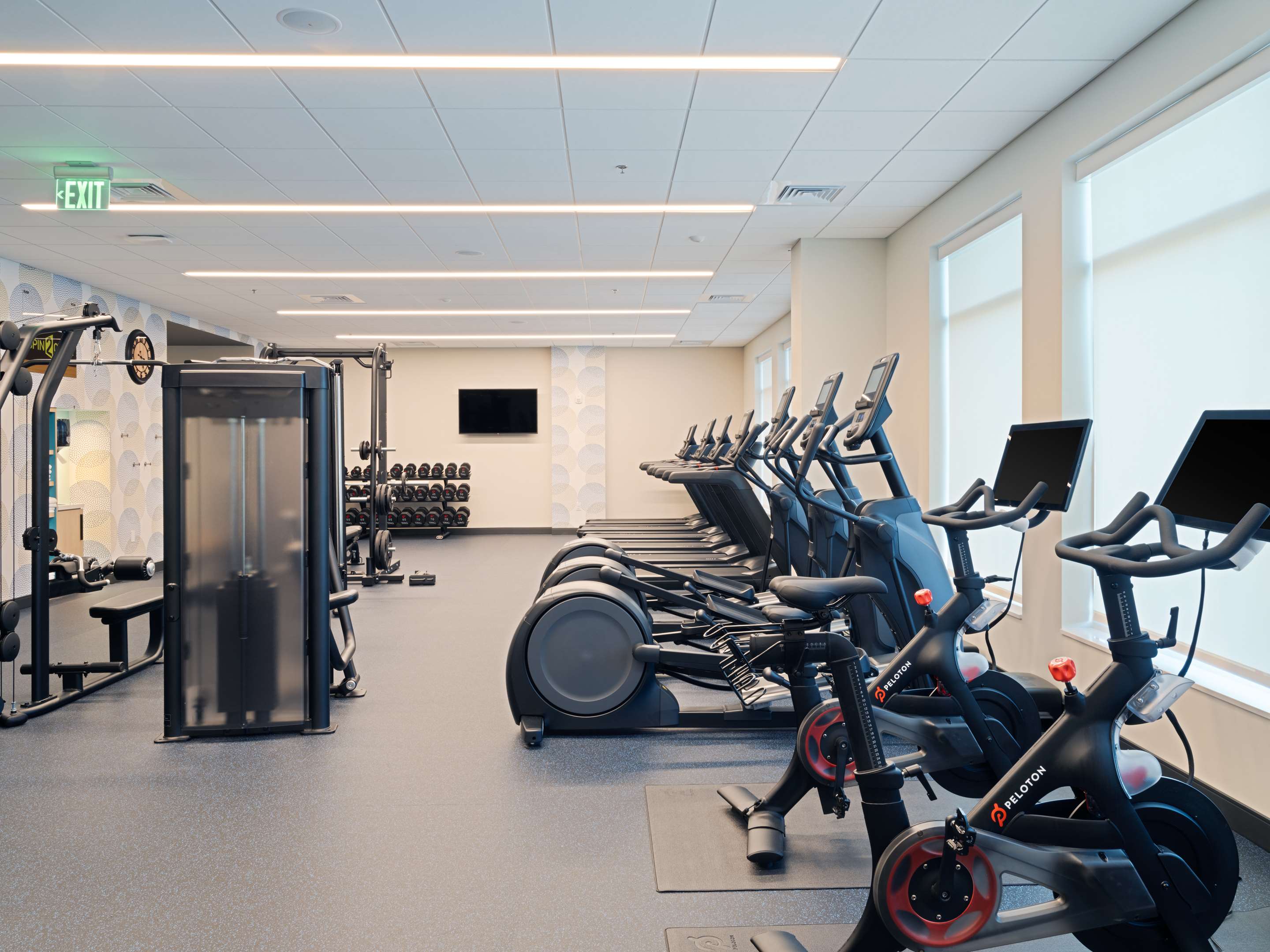 Health club fitness center gym | Tru By Hilton Atlanta Airport College Park