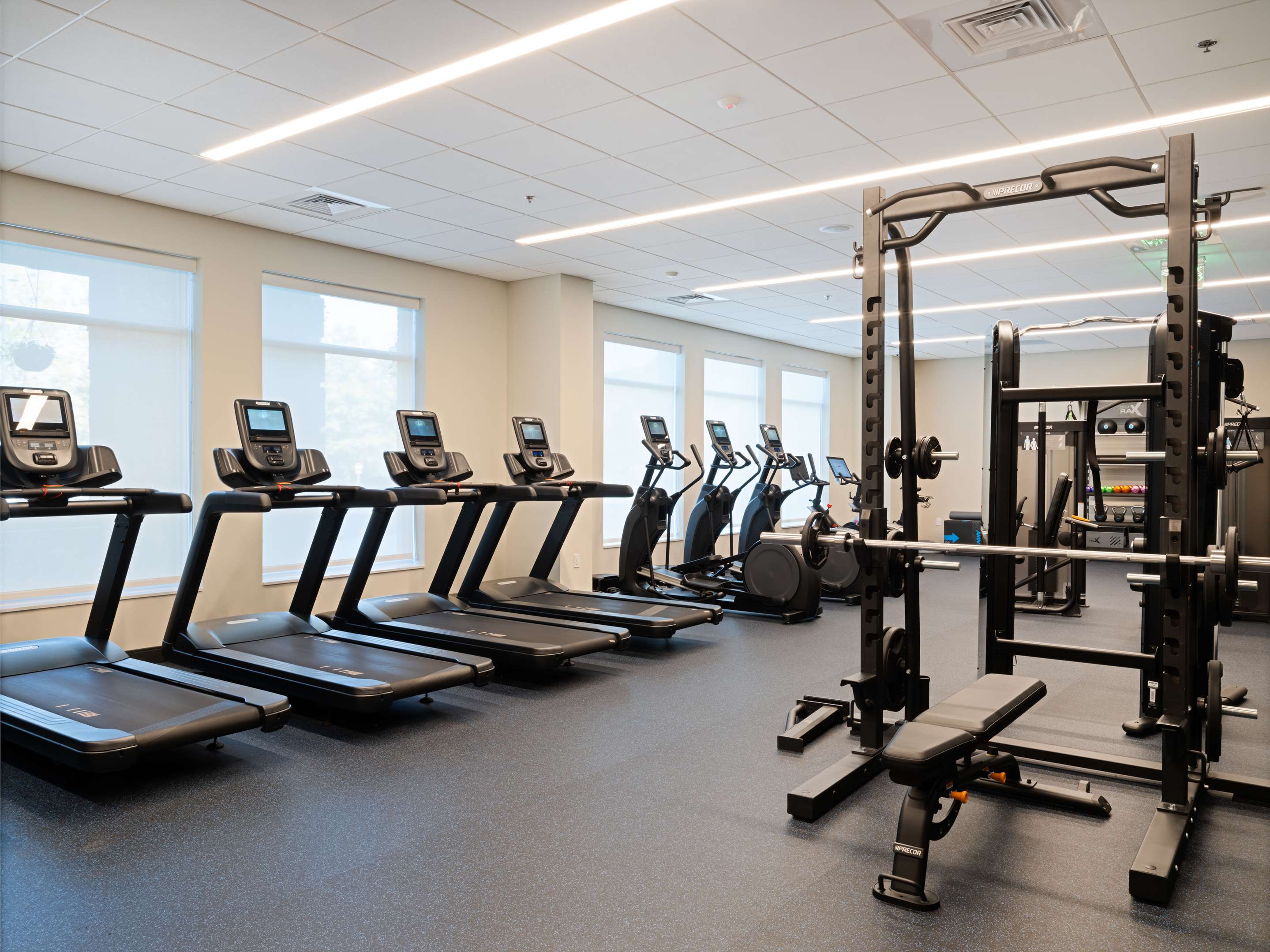 Health club fitness center gym | Tru By Hilton Atlanta Airport College Park