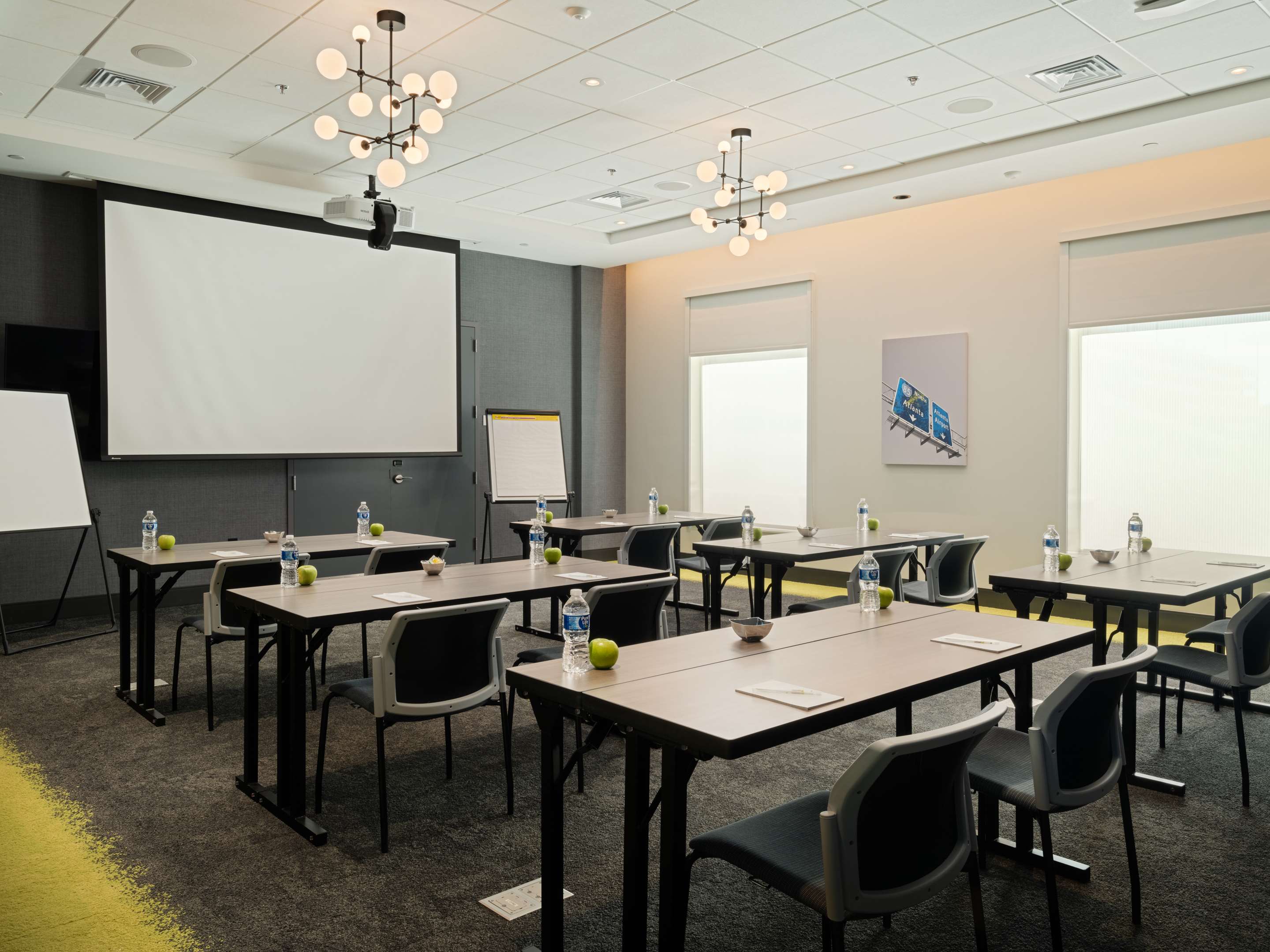 Meeting Room | Tru By Hilton Atlanta Airport College Park