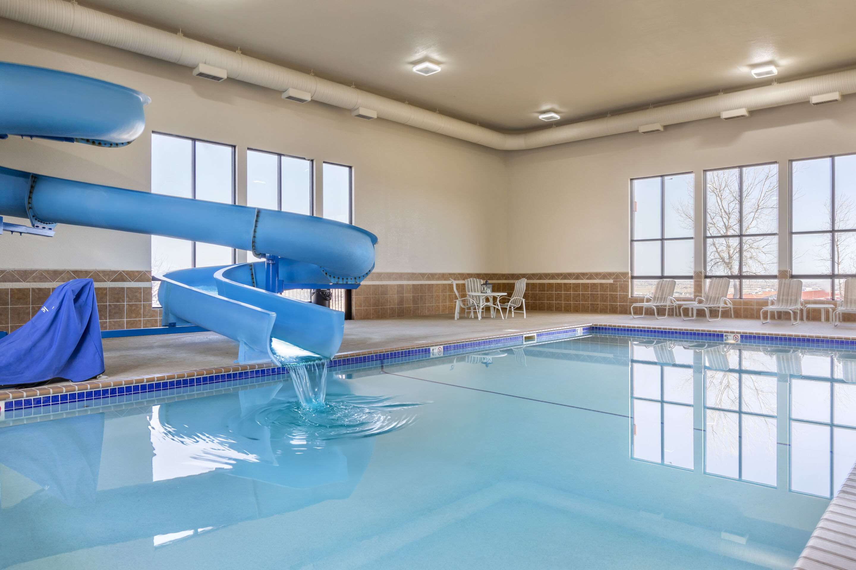 Indoor pool | Comfort Inn & Suites Rapid City near Mt. Rushmore