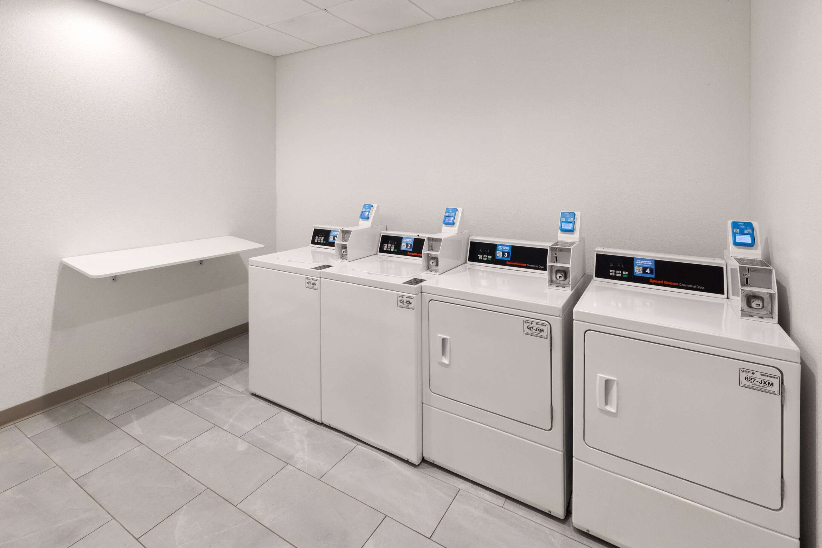 Laundry | La Quinta Inn & Suites by Wyndham Austin Parmer/Tech Ridge