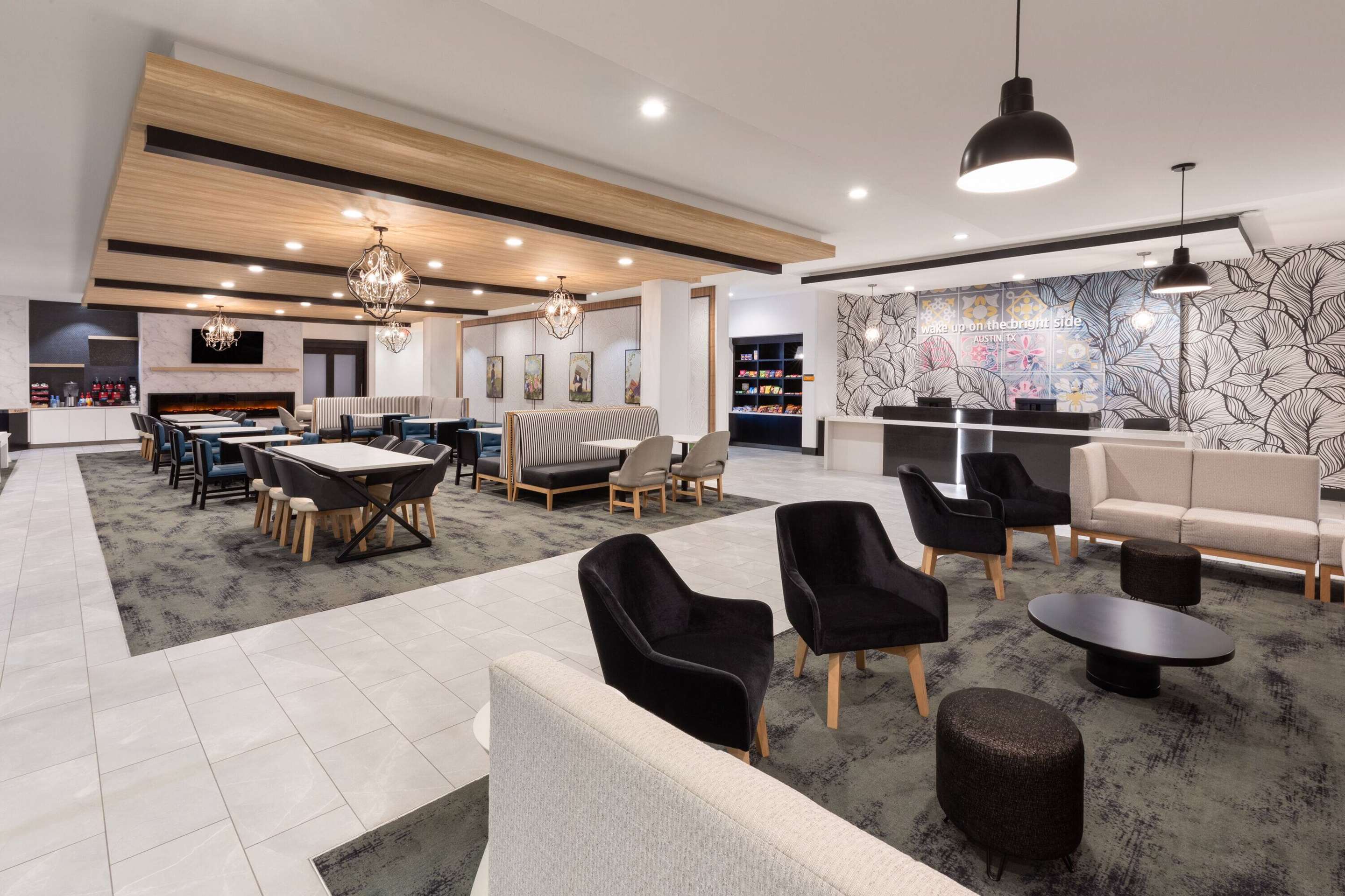 Lobby | La Quinta Inn & Suites by Wyndham Austin Parmer/Tech Ridge