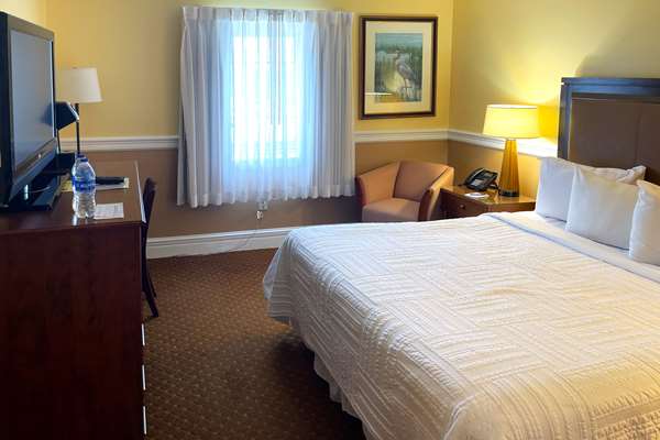  - Inn on the Square Hotel Greenwood