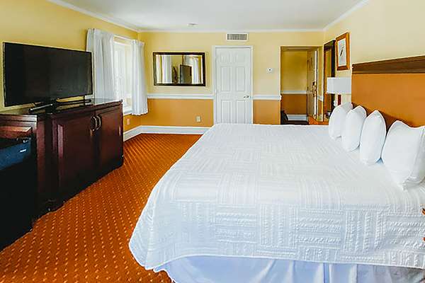  - Inn on the Square Hotel Greenwood