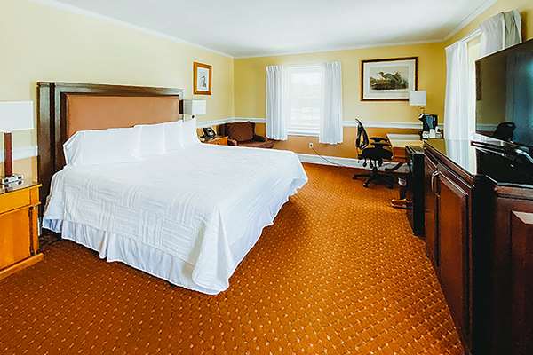  - Inn on the Square Hotel Greenwood