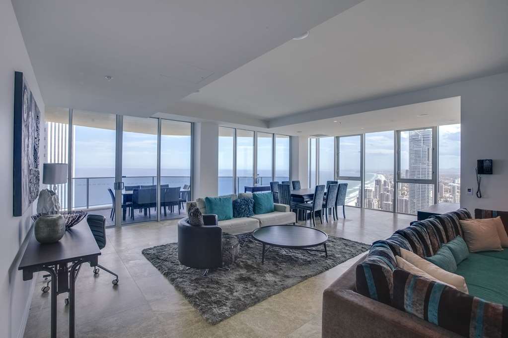 HILTON SURFERS PARADISE RESIDENCES-guestroom-Guest Room,On-Site.jpg