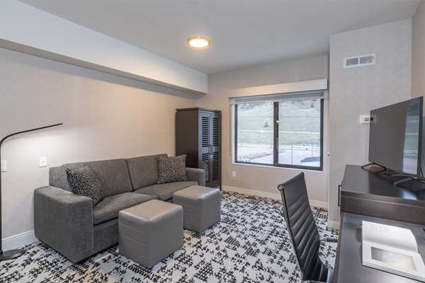 Suite - Cambria Hotel & Suites Frisco