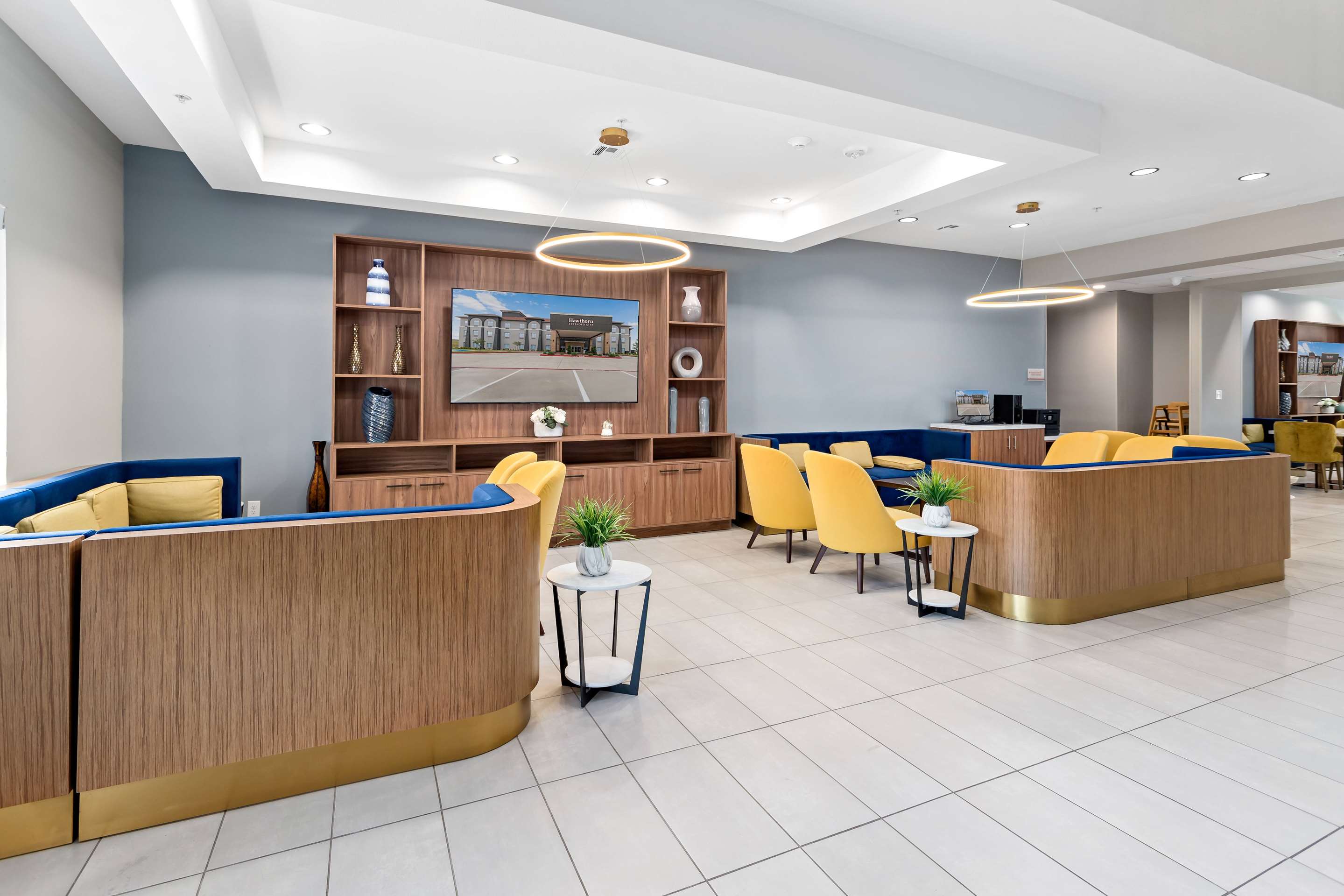 Breakfast Area | Hawthorn Extended Stay by Wyndham Port Arthur