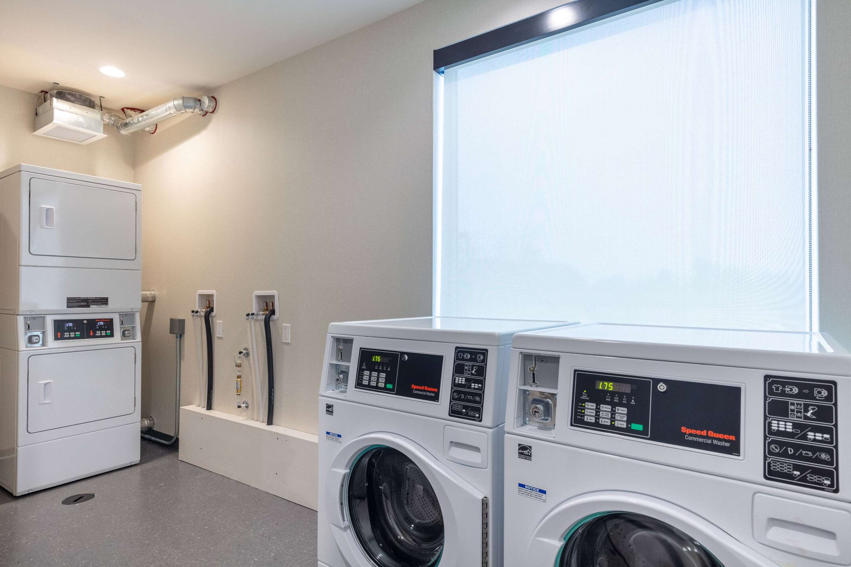 Laundry | La Quinta Inn & Suites by Wyndham Centralia