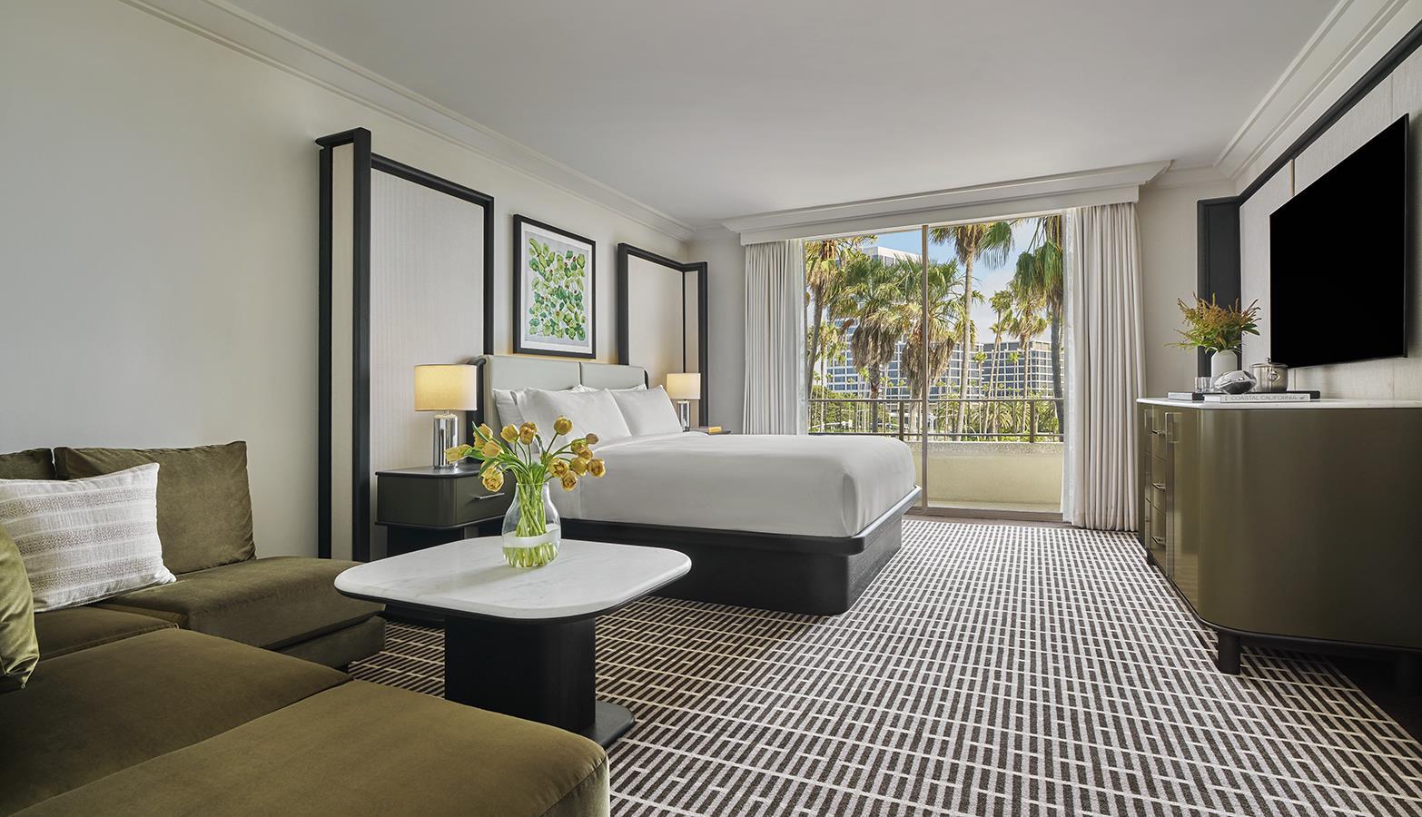 PNB RM KING GARDEN ADA VIEW | Pendry Newport Beach