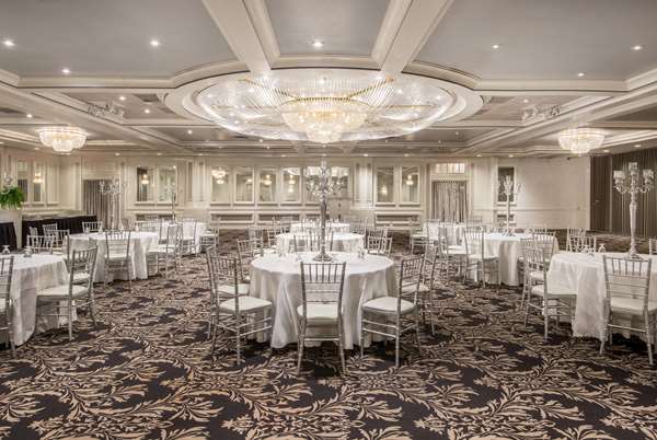  - Armon Plaza Hotel Montreal Airport St Laurent