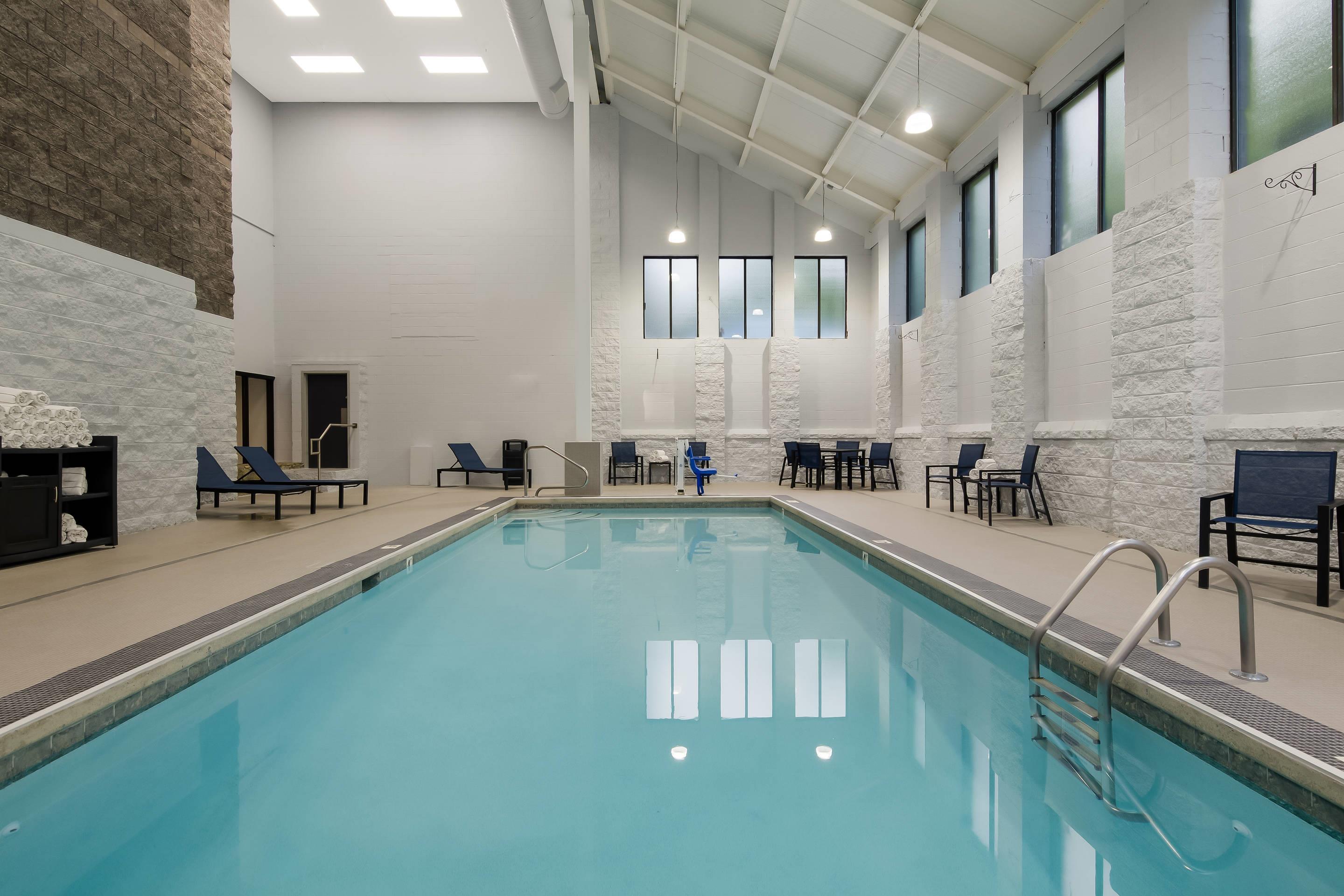 Relax by the pool | Graystone Lodge, Ascend Hotel Collection
