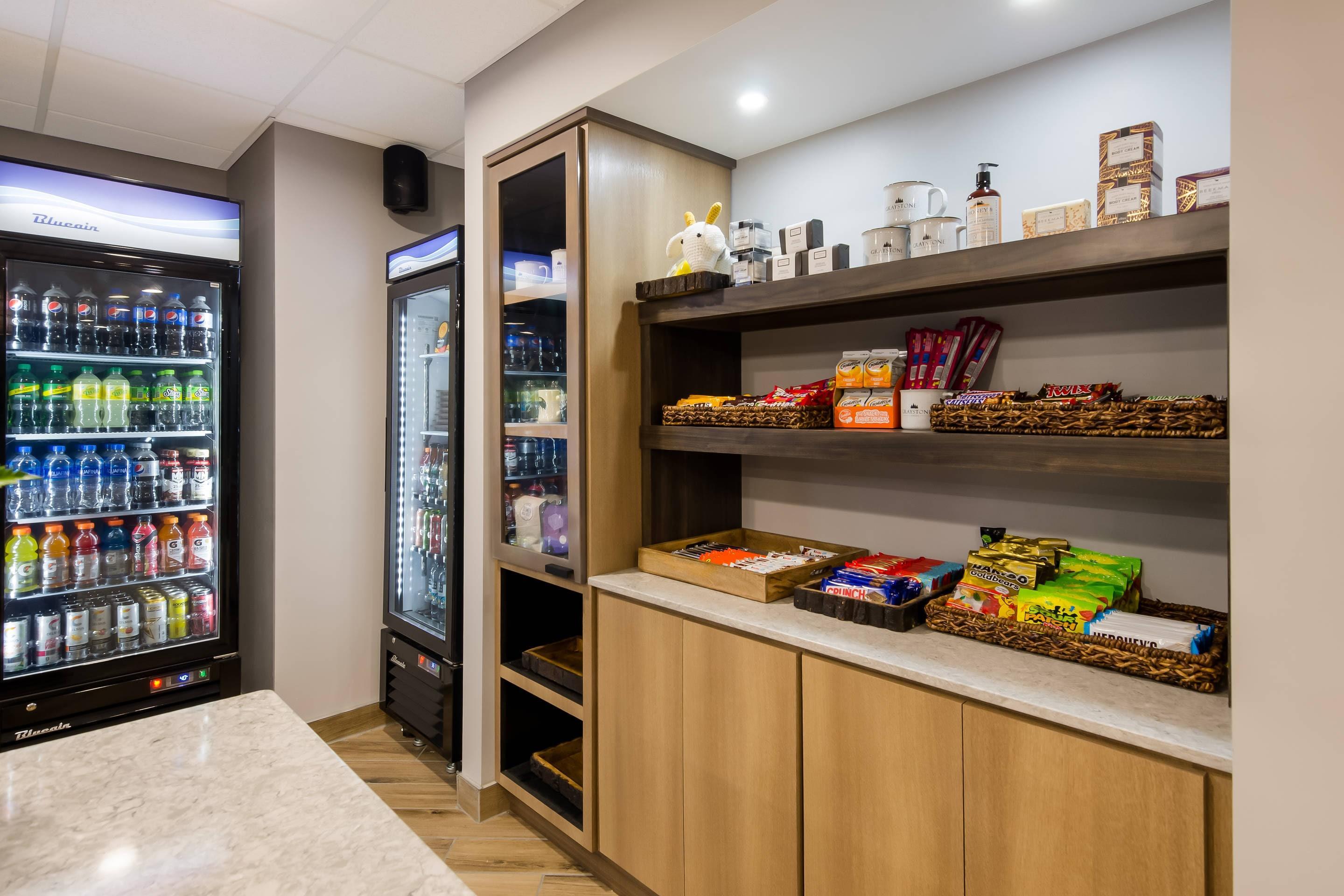 Hotel marketplace | Graystone Lodge, Ascend Hotel Collection