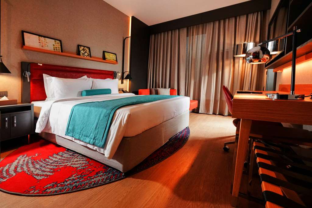 RAMADA ENCORE BY WYNDHAM AL KHOBAR-guestroom-Guest Room,On-Site.jpg