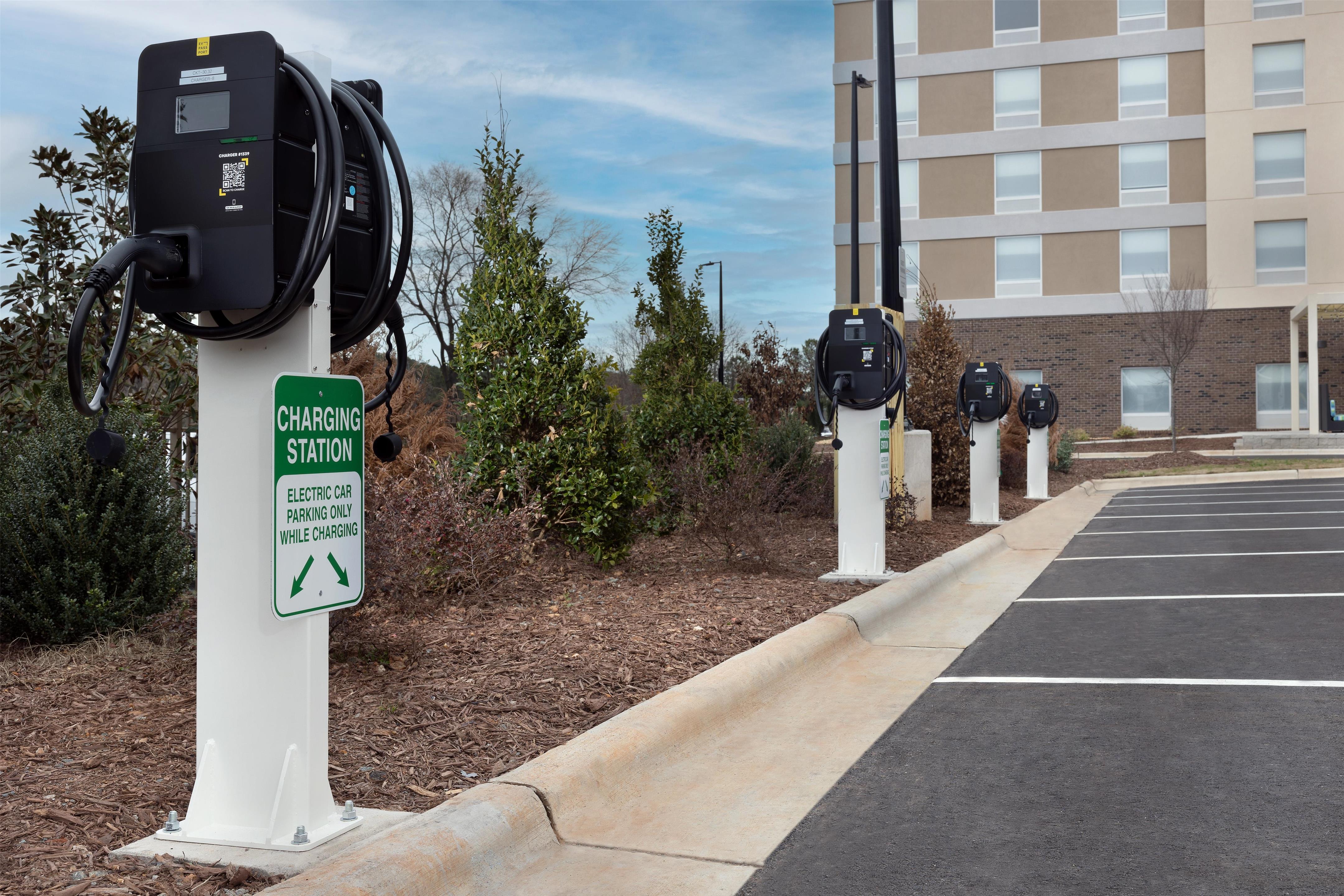 Exterior | Home2 Suites by Hilton Durham University Medical Center