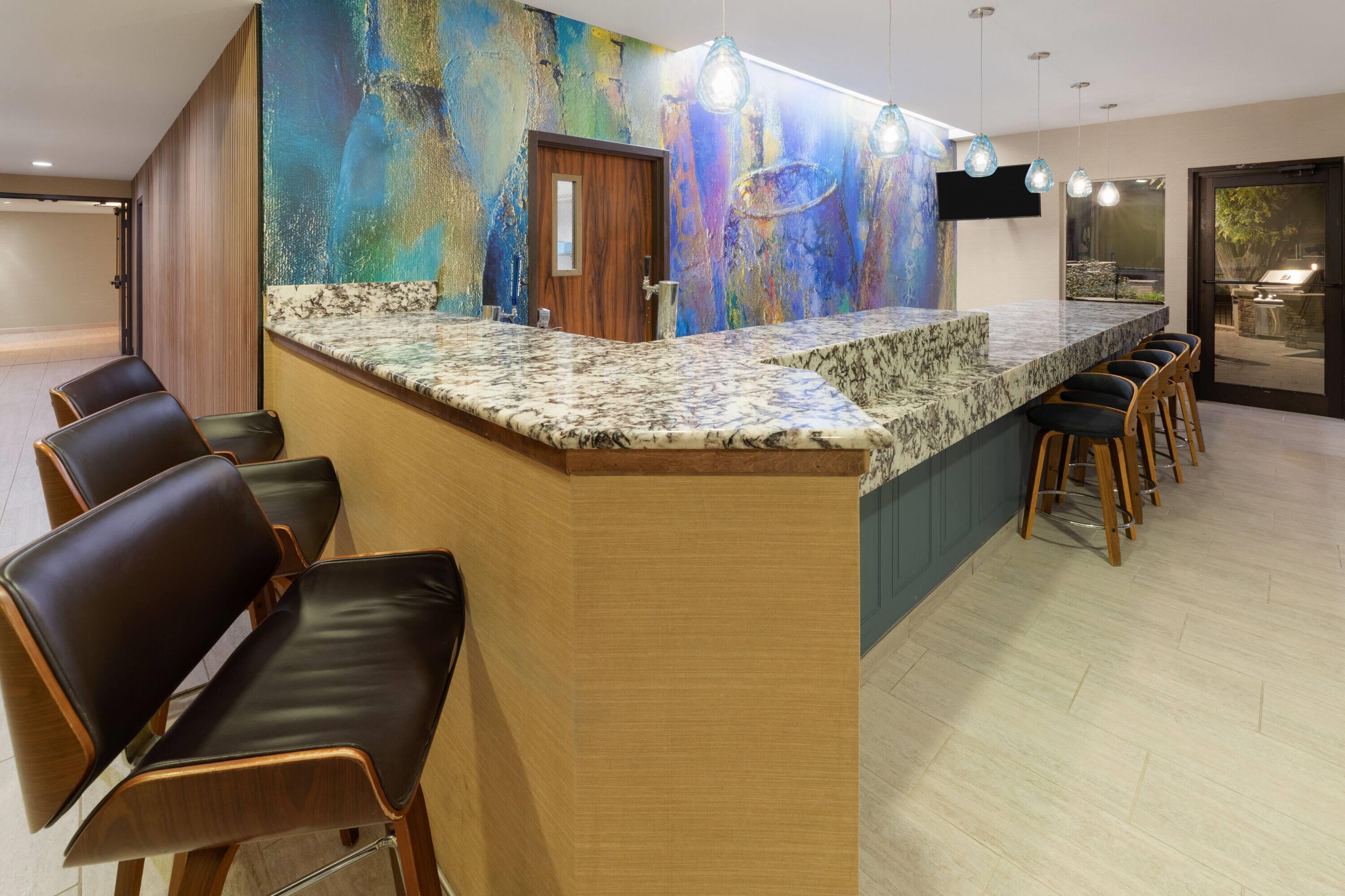 BarLounge | Endeavor Inn & Suites, Trademark Collection by Wyndham