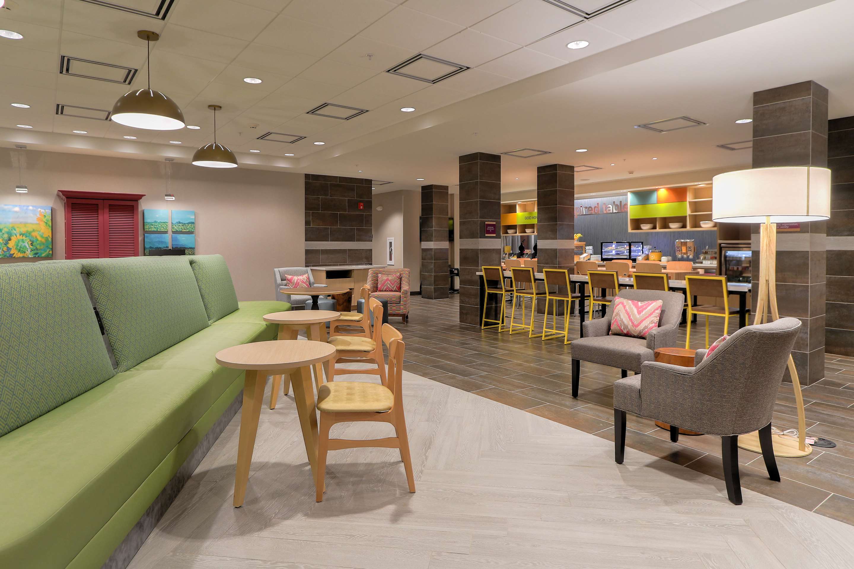 Lobby | Home2 Suites By Hilton Alcoa Knoxville Airport