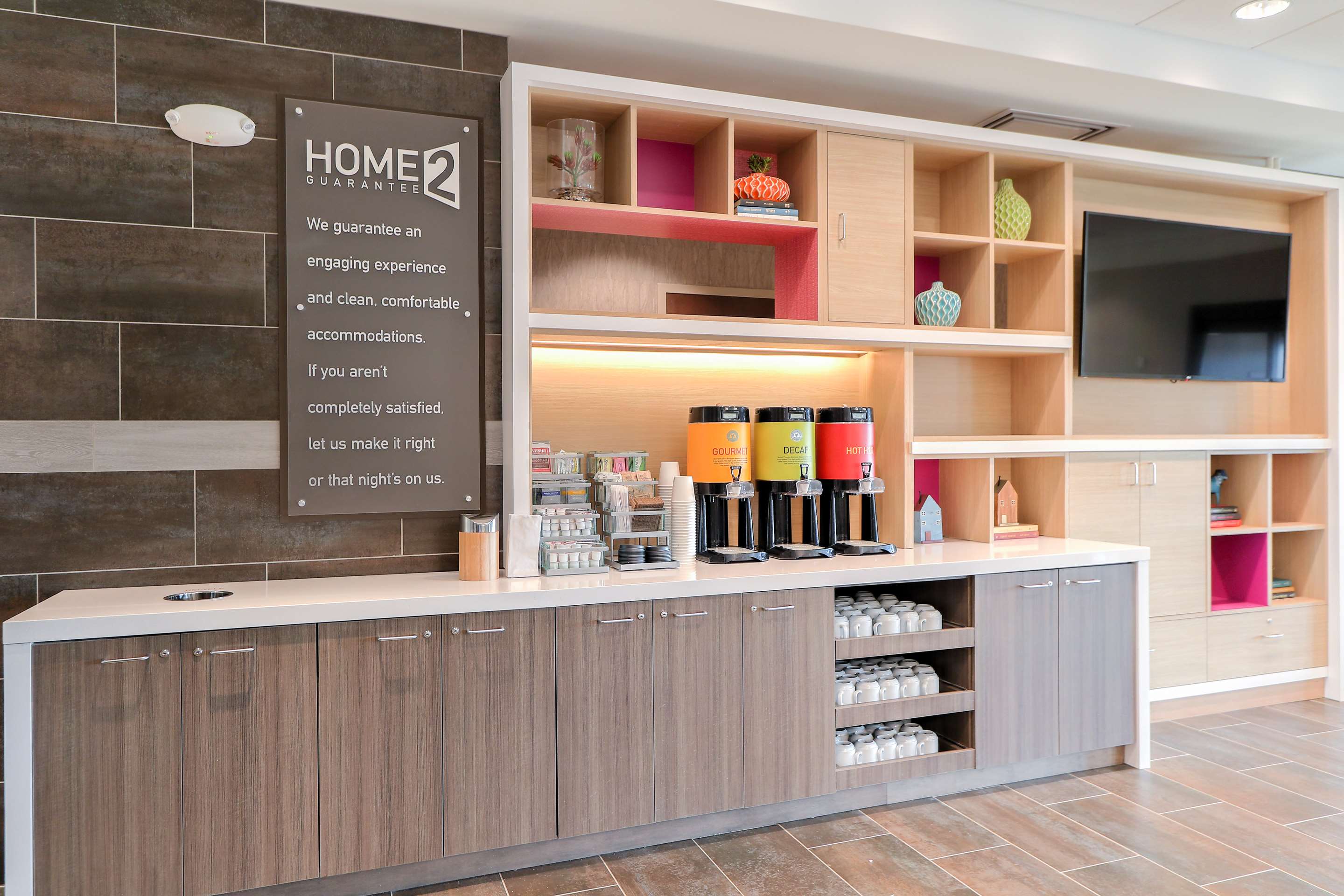 Lobby | Home2 Suites By Hilton Alcoa Knoxville Airport