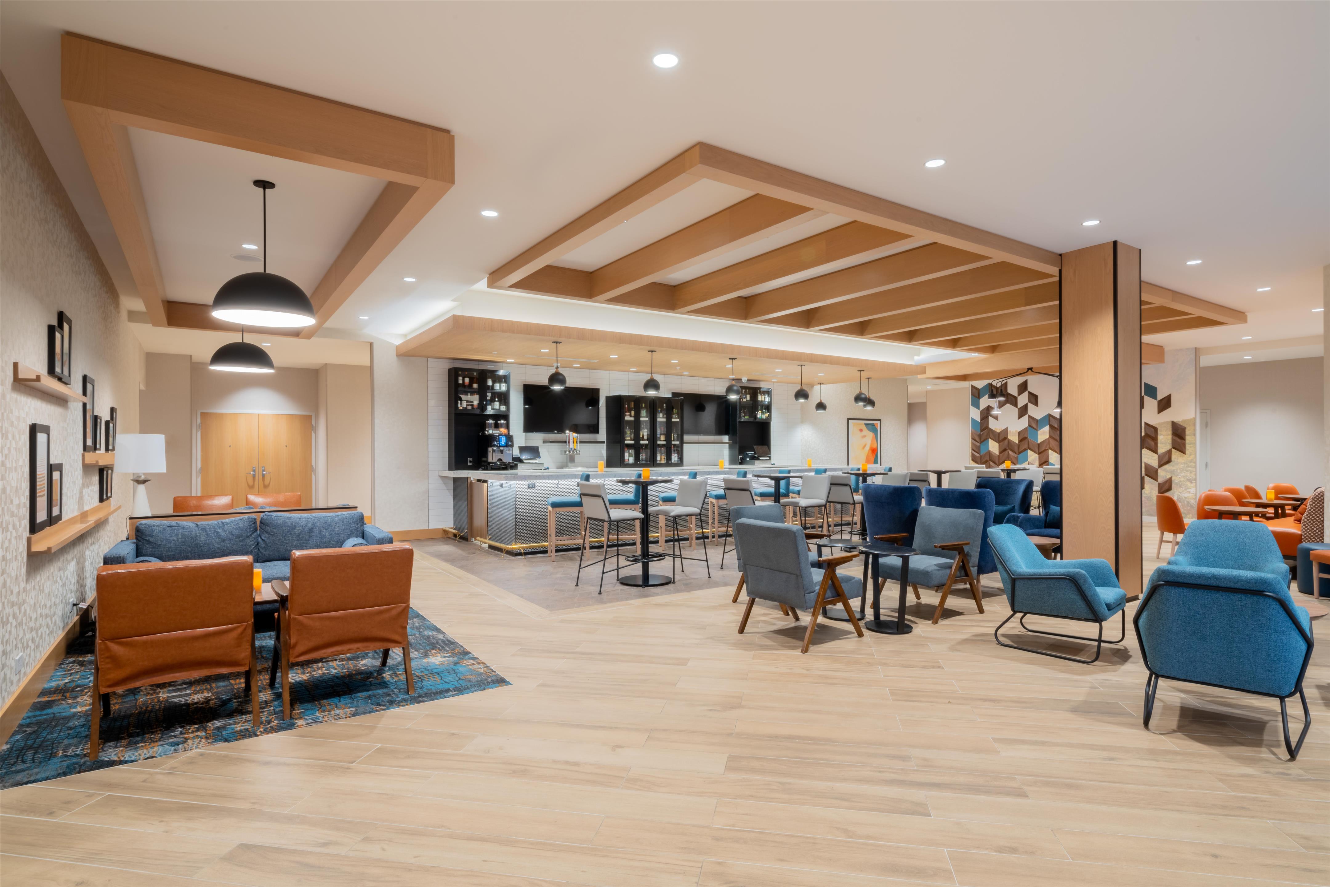 Restaurant | Hyatt House Sacramento Airport - Natomas