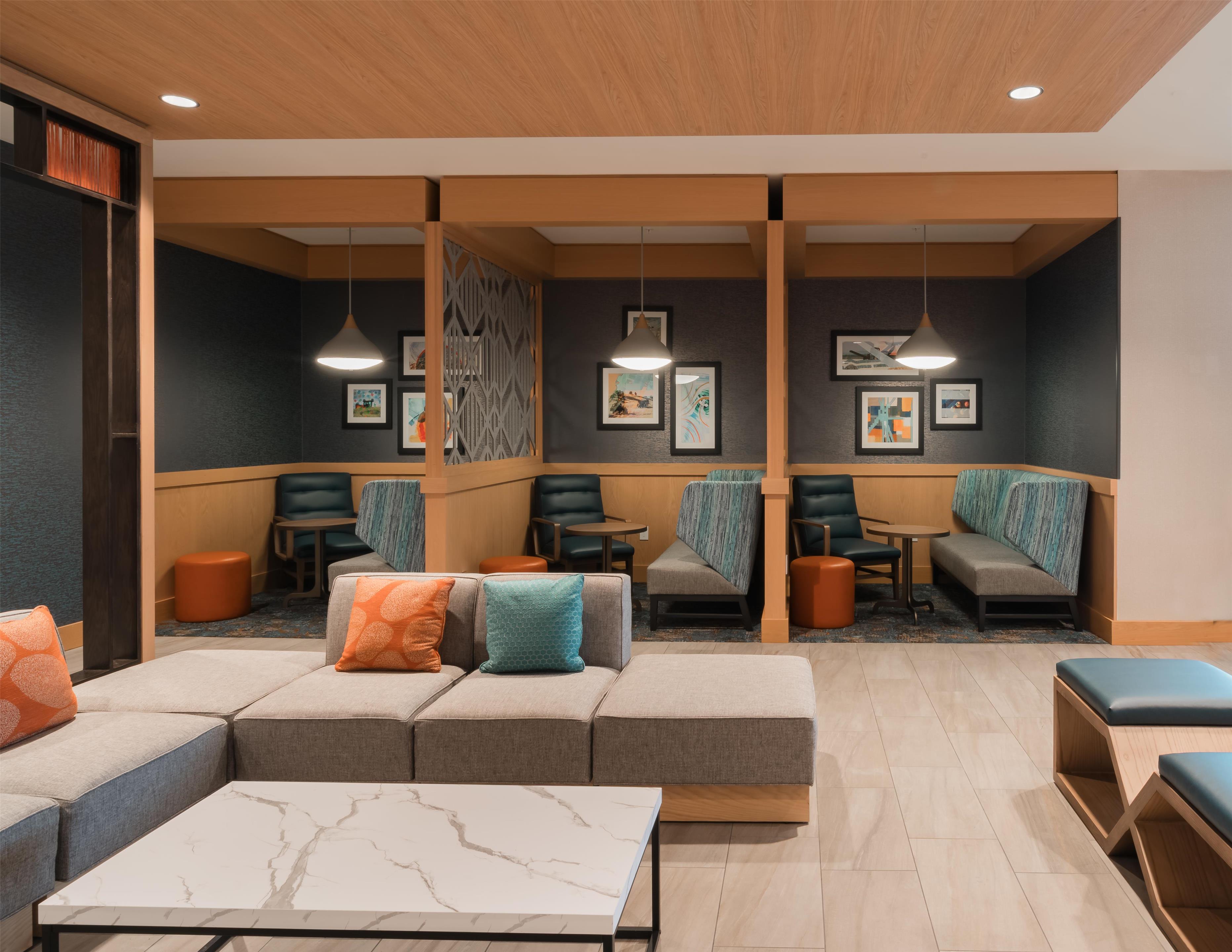 Lobby | Hyatt Place Sacramento International Airport