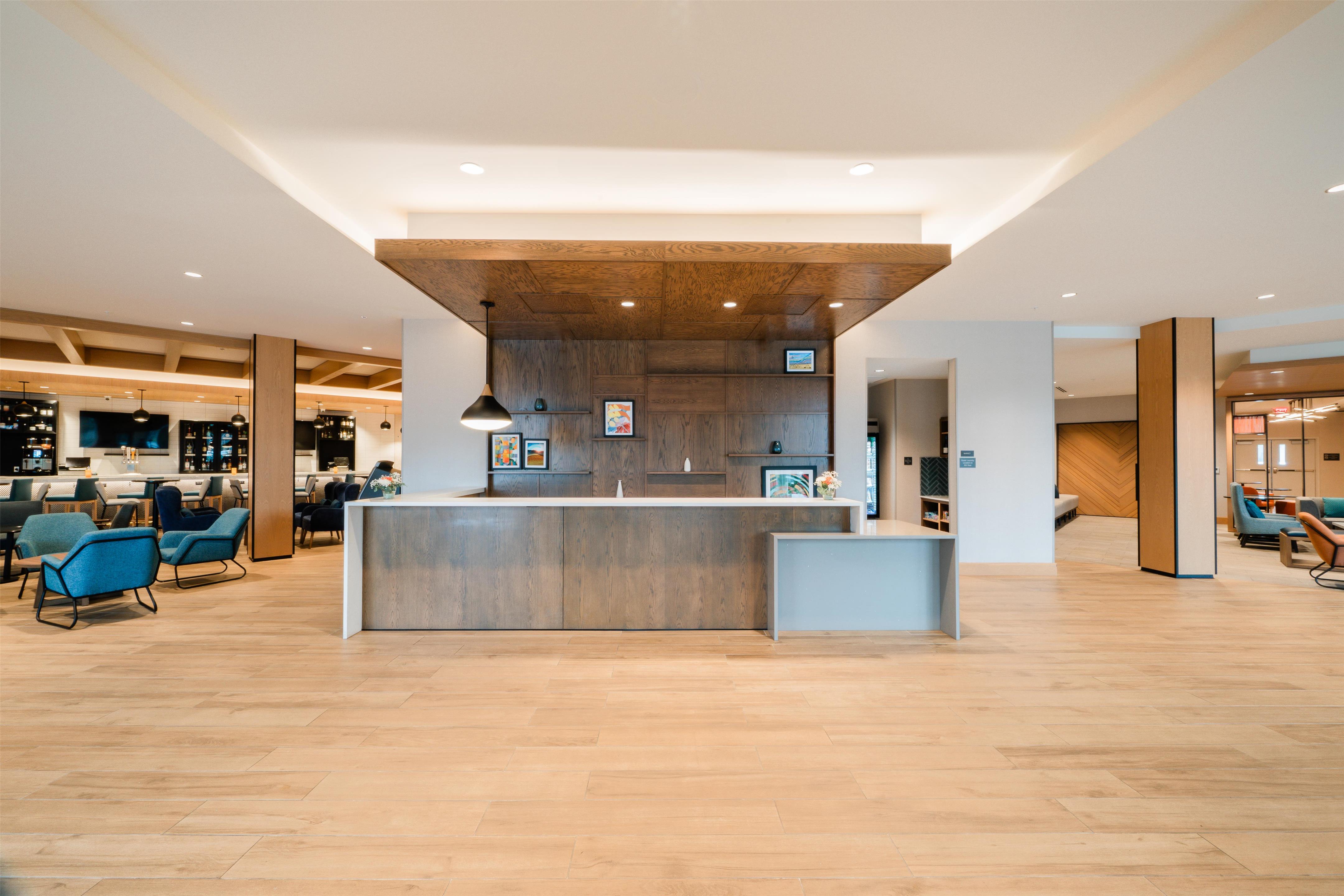 Lobby | Hyatt Place Sacramento International Airport