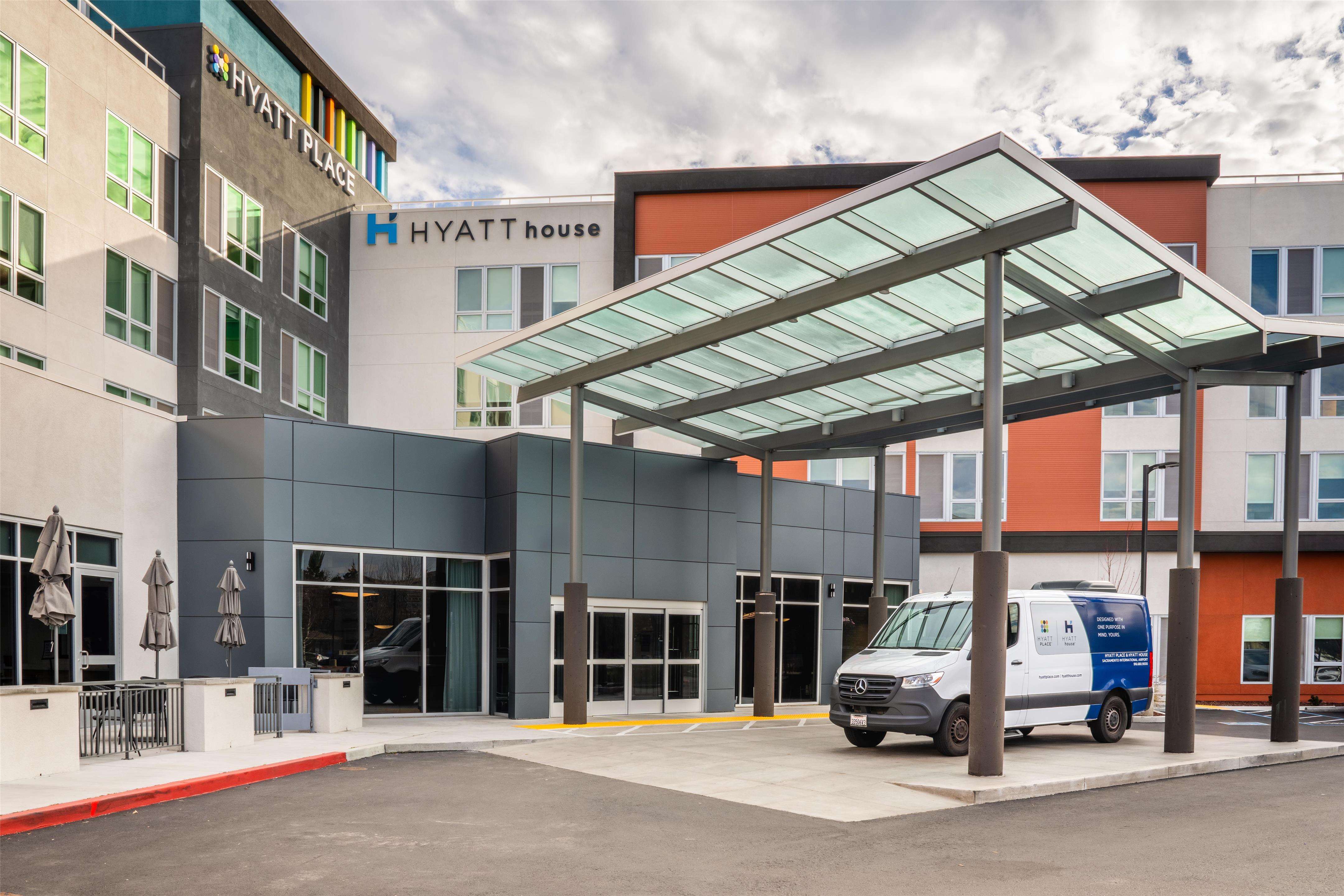 Exterior | Hyatt Place Sacramento International Airport