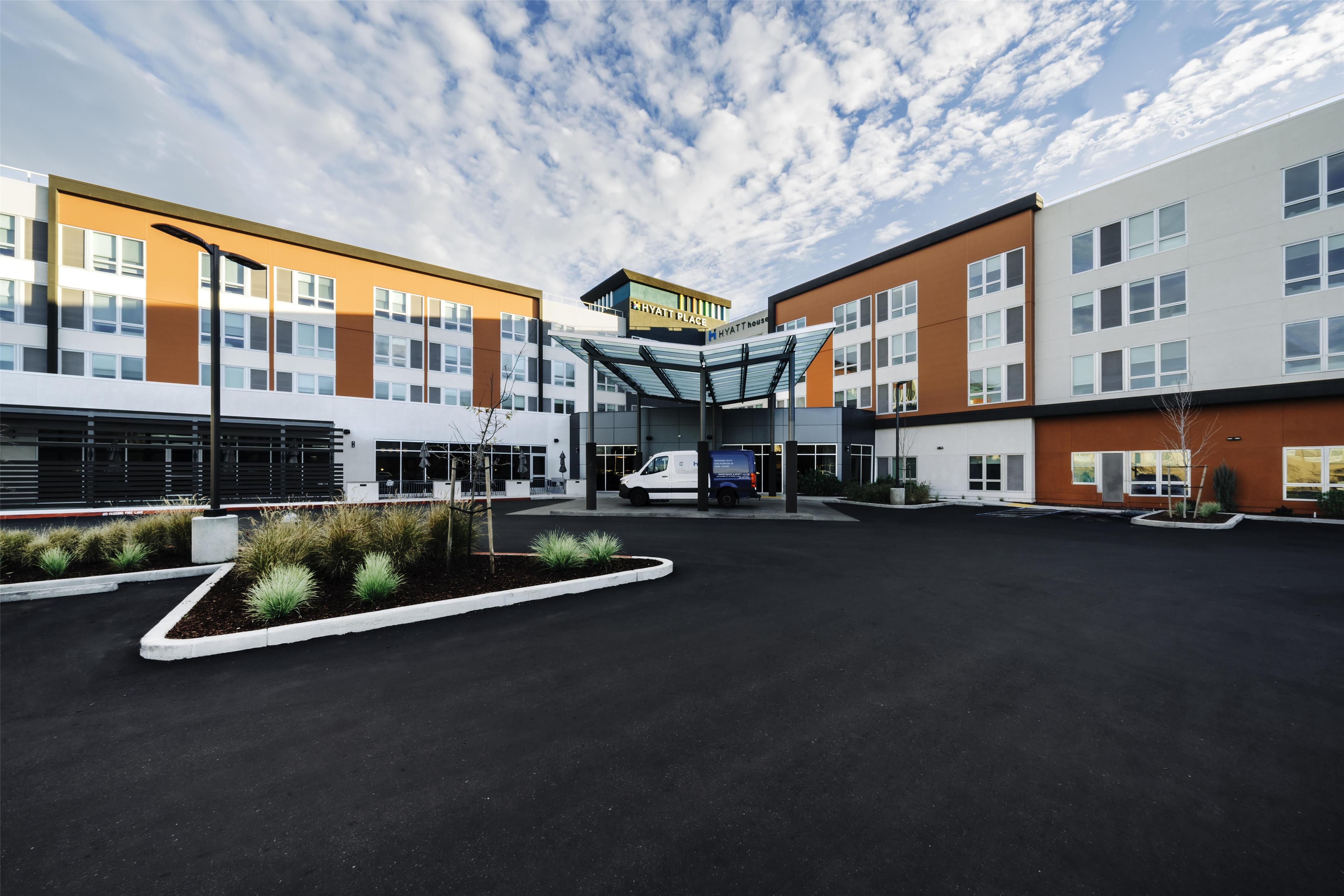 Exterior | Hyatt Place Sacramento International Airport