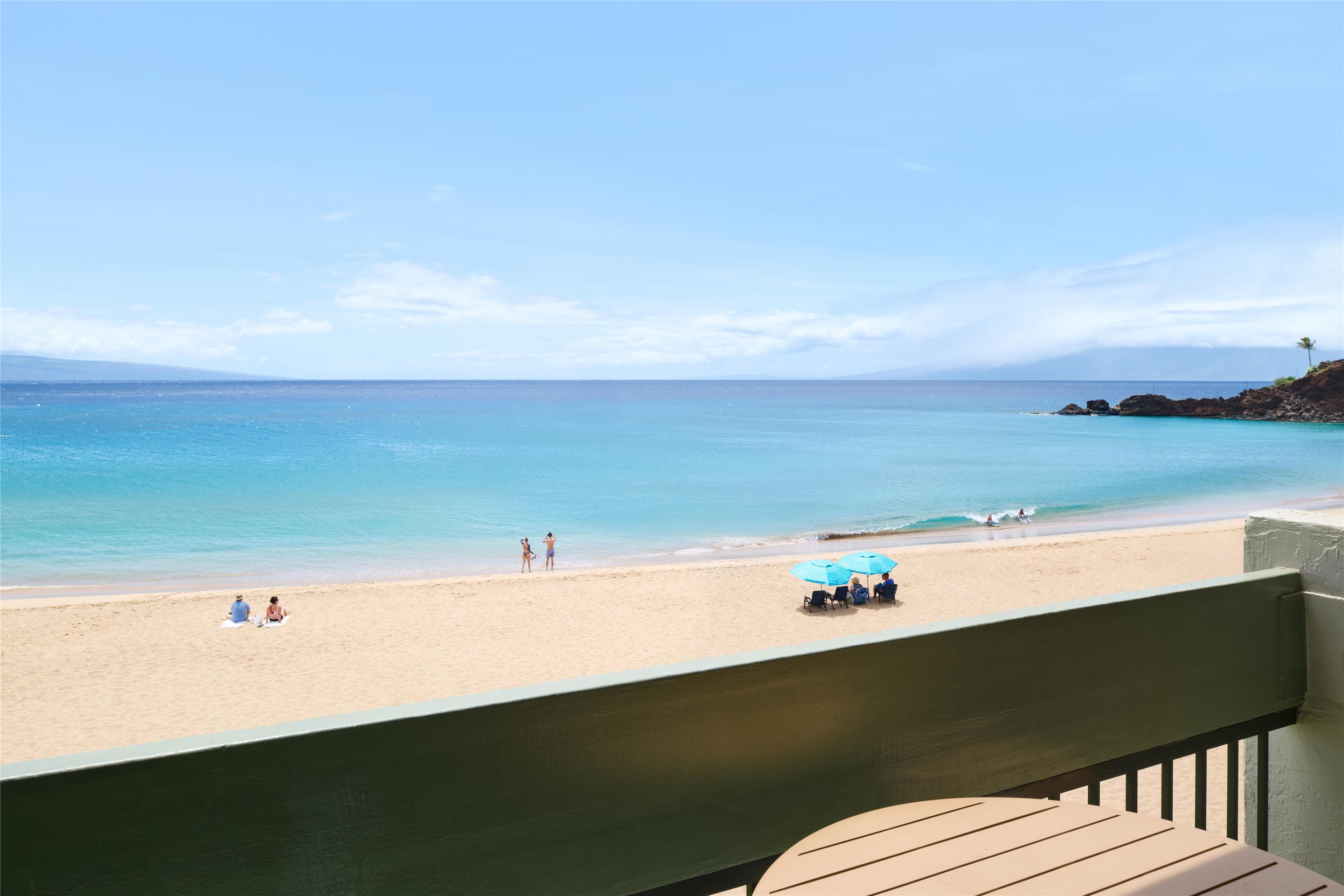 Signature Oceanfront View | OUTRIGGER Kaanapali Beach Resort