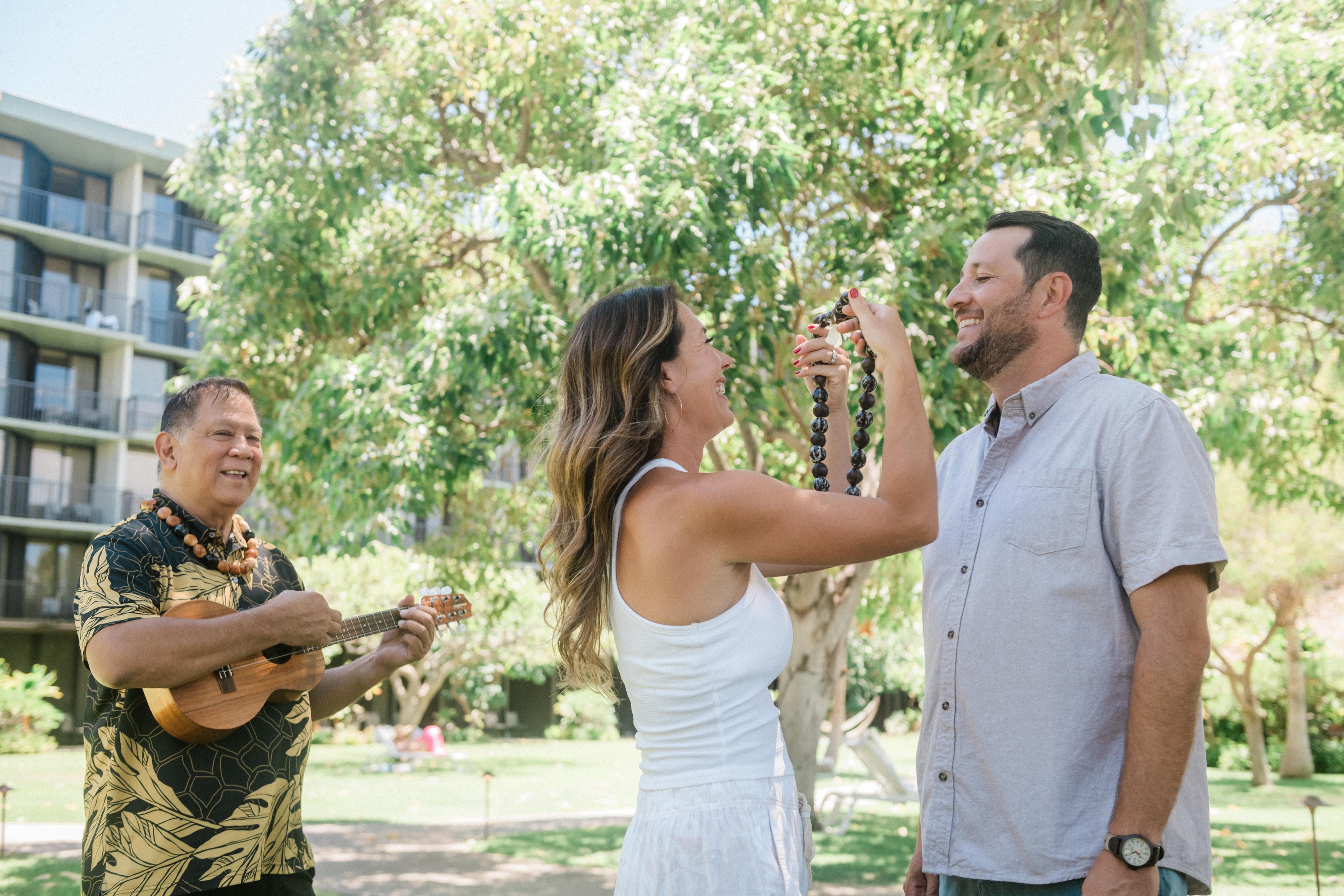 Cultural Activities | OUTRIGGER Kaanapali Beach Resort
