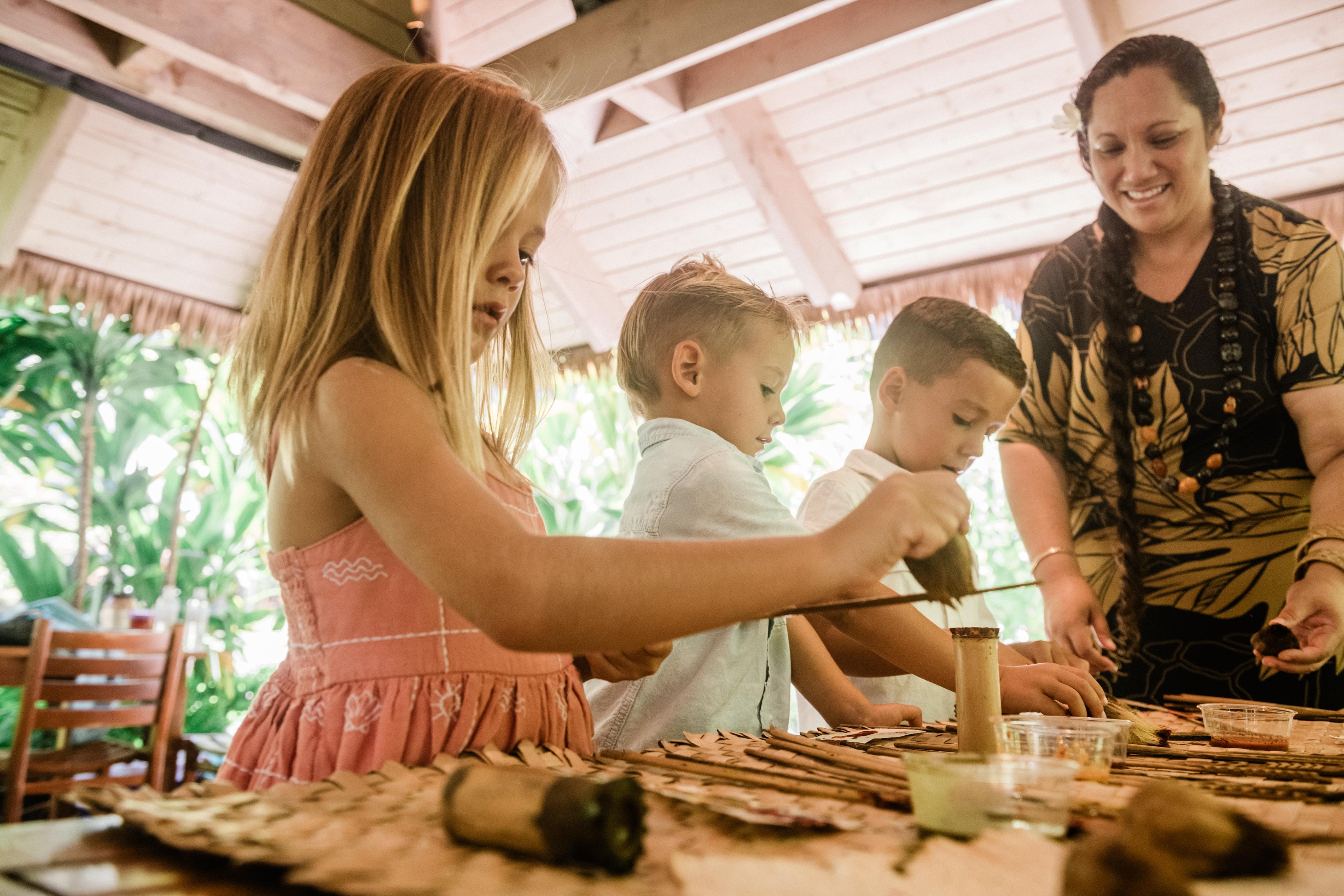 Cultural Activities | OUTRIGGER Kaanapali Beach Resort