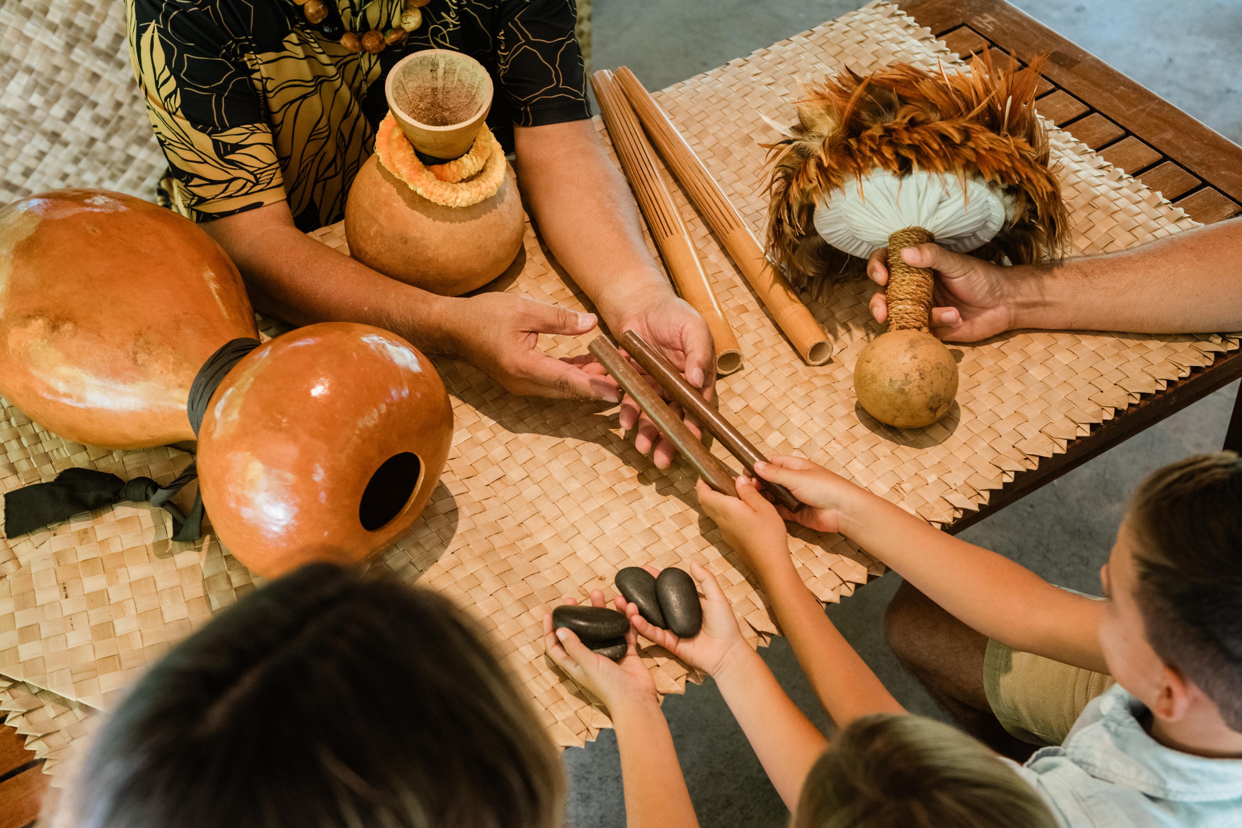 Cultural Activities | OUTRIGGER Kaanapali Beach Resort