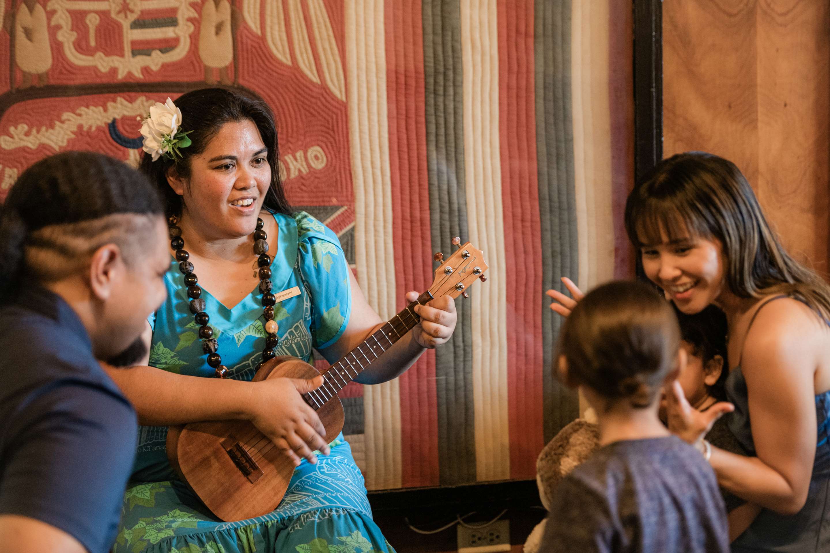 Ukulele Lesson | OUTRIGGER Kaanapali Beach Resort
