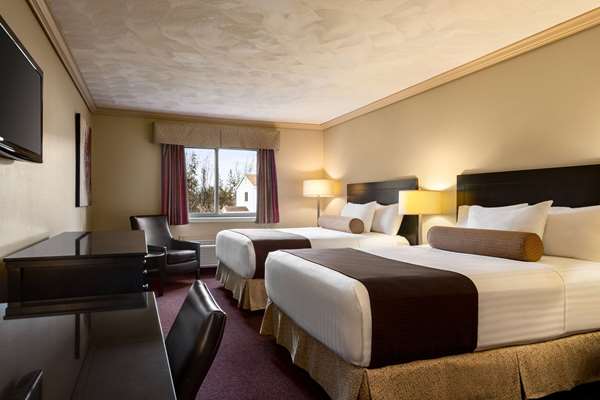2 Queen Beds, Ground Floor, Non-Smoking