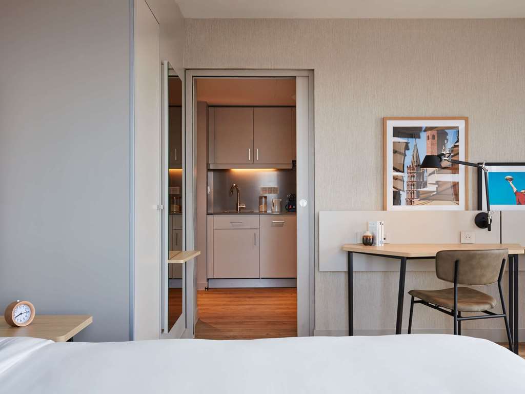 Aparthotel Adagio Toulouse Centre La Grave-guestroom-Guest Room,Bathroom,On-Site.jpg