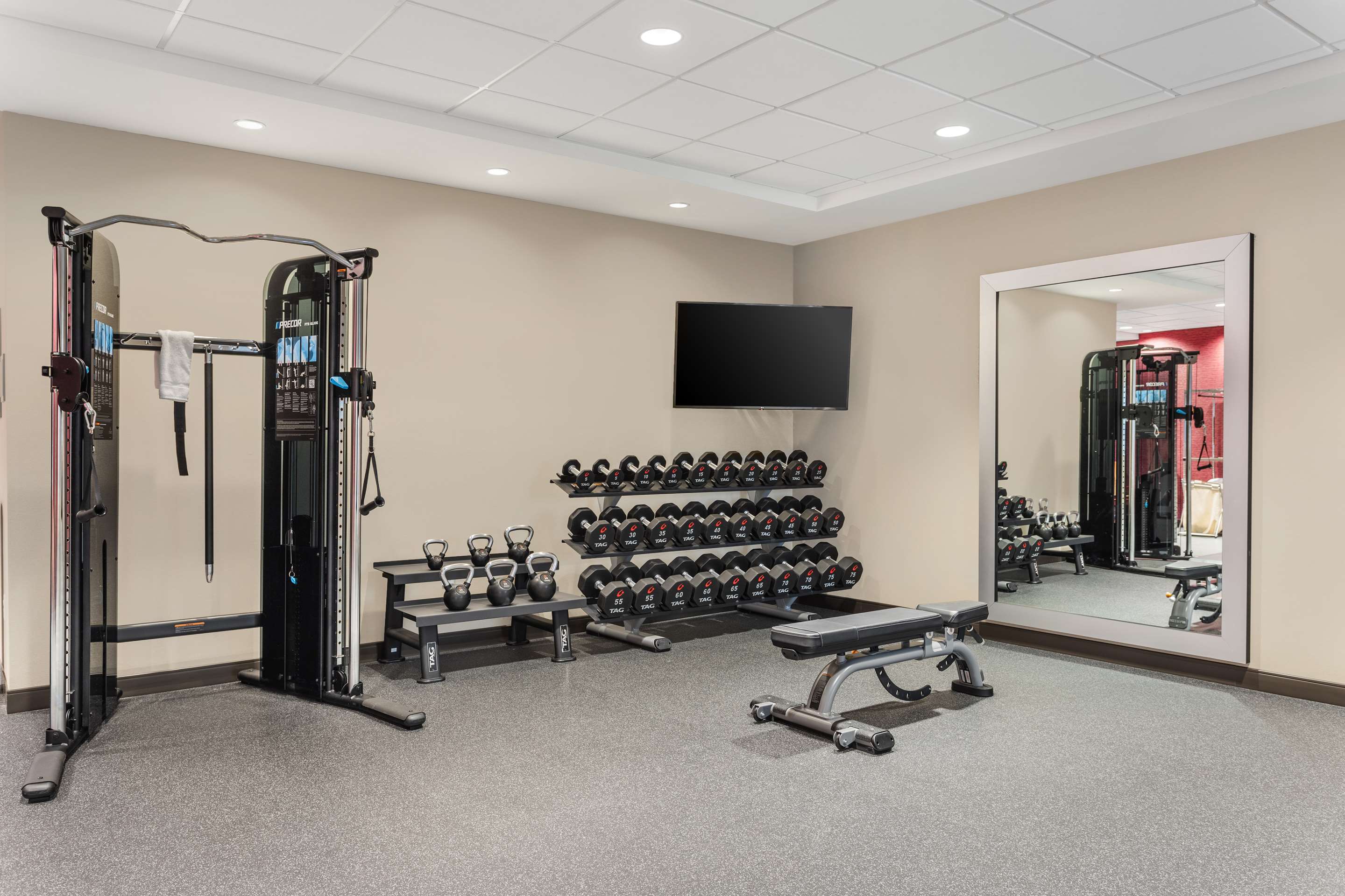 Health club fitness center gym | Home2 Suites By Hilton Cedar Rapids Westdale