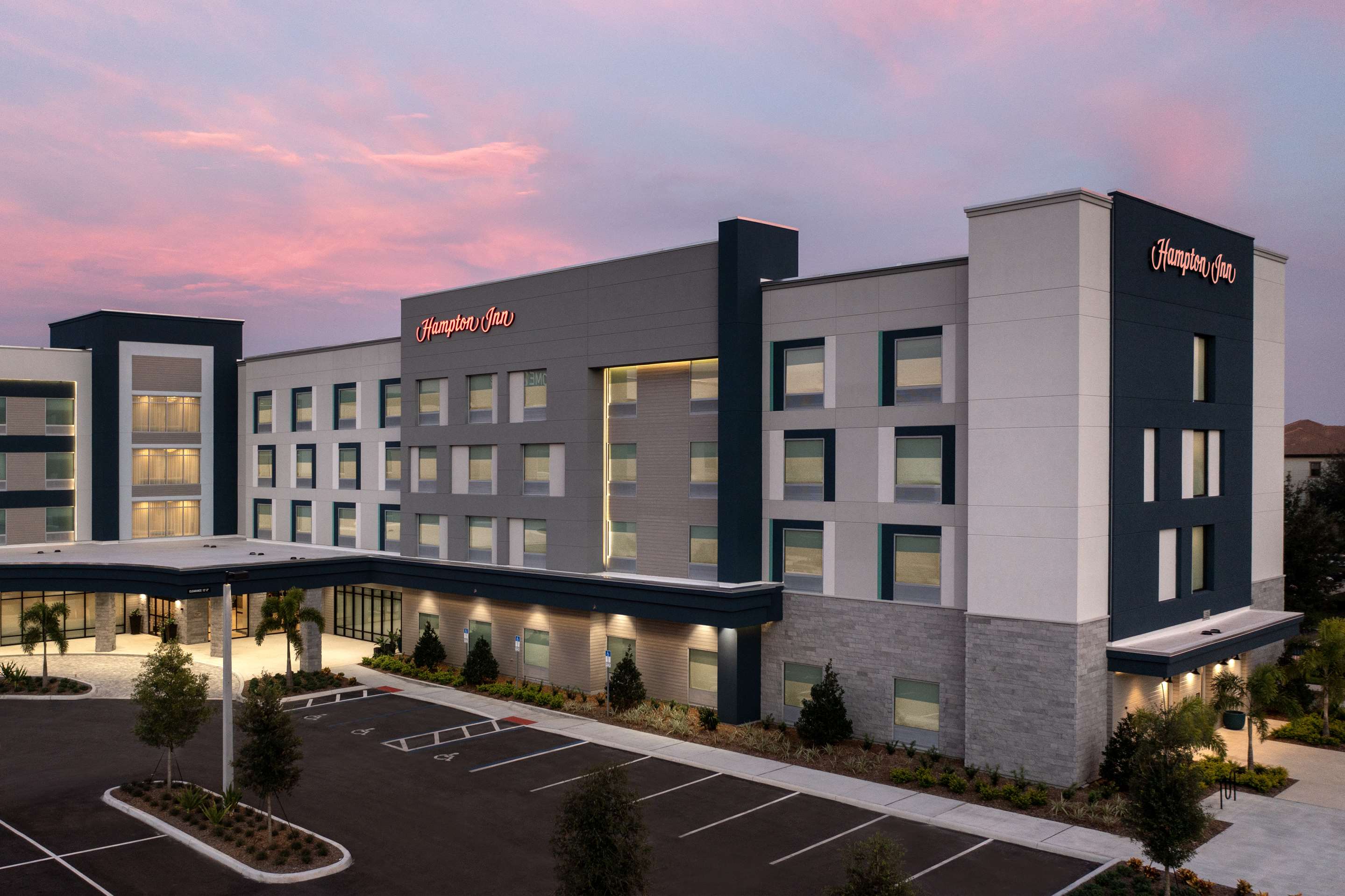 Exterior | Hampton Inn by Hilton Orlando Southeast Nona