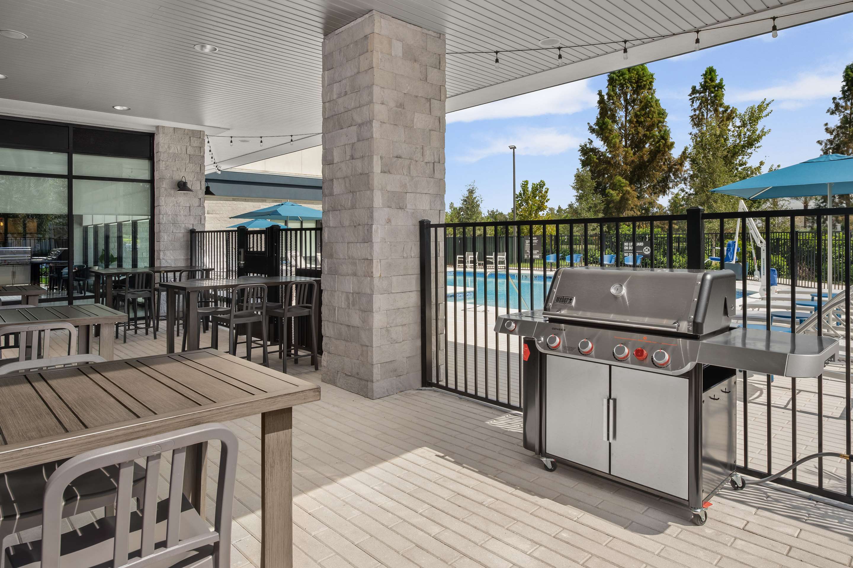 Restaurant | Hampton Inn by Hilton Orlando Southeast Nona