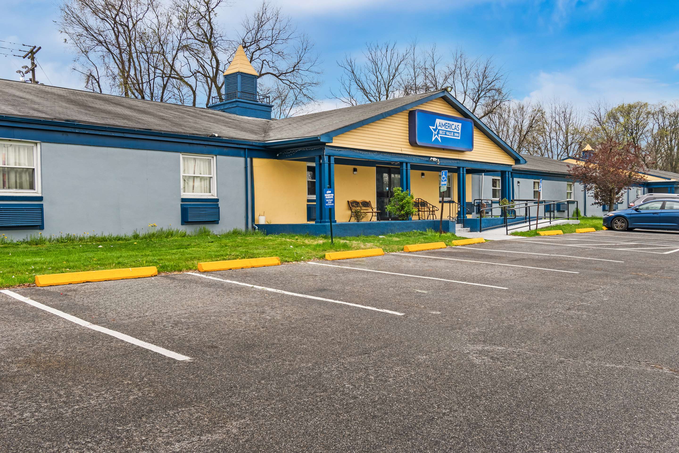 PA Exterior | Americas Best Value Inn Carlisle